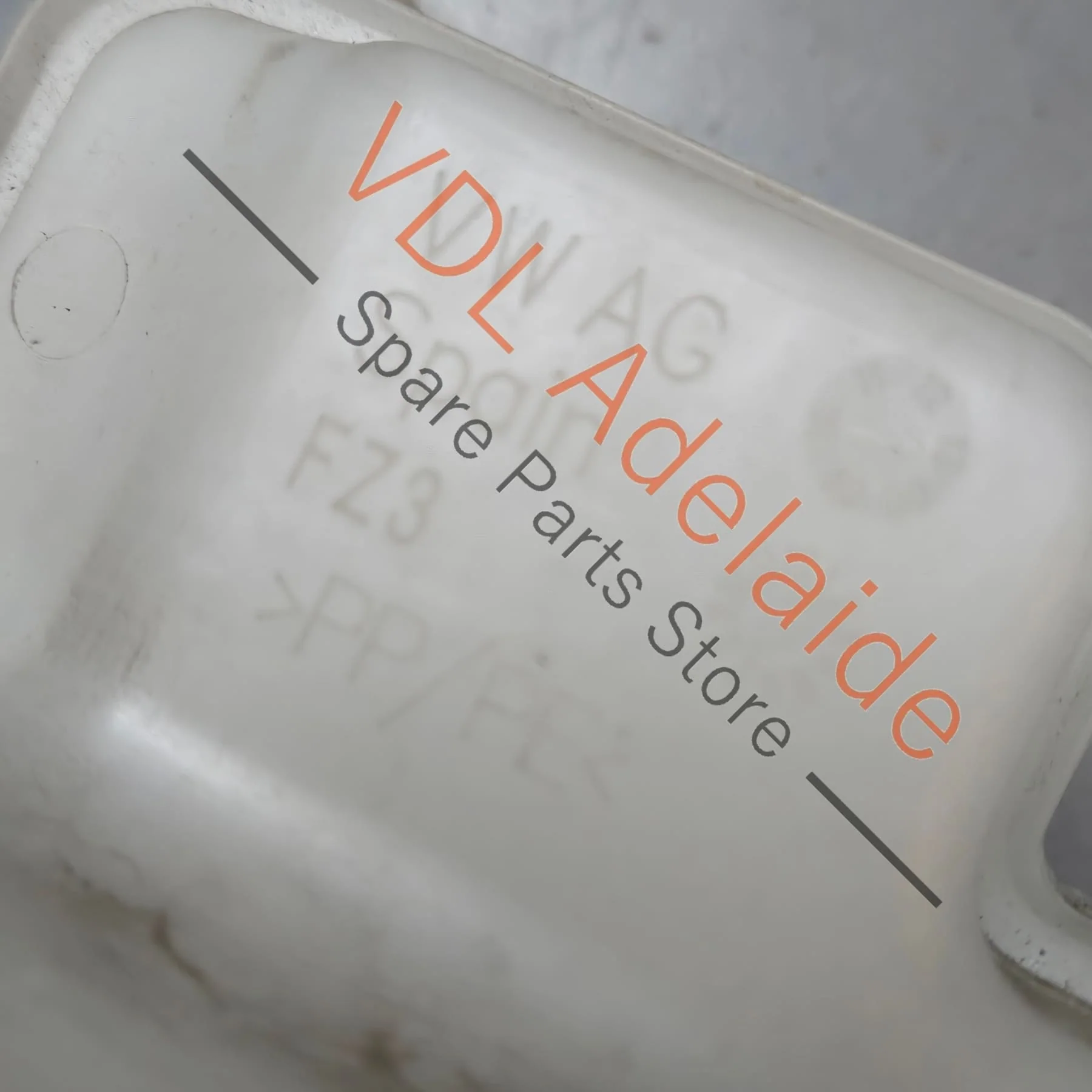 VW Polo MK5 6R Gti Windscreen & Headlight Washer Water Tank Reservoir 6R0955453E - Image 6