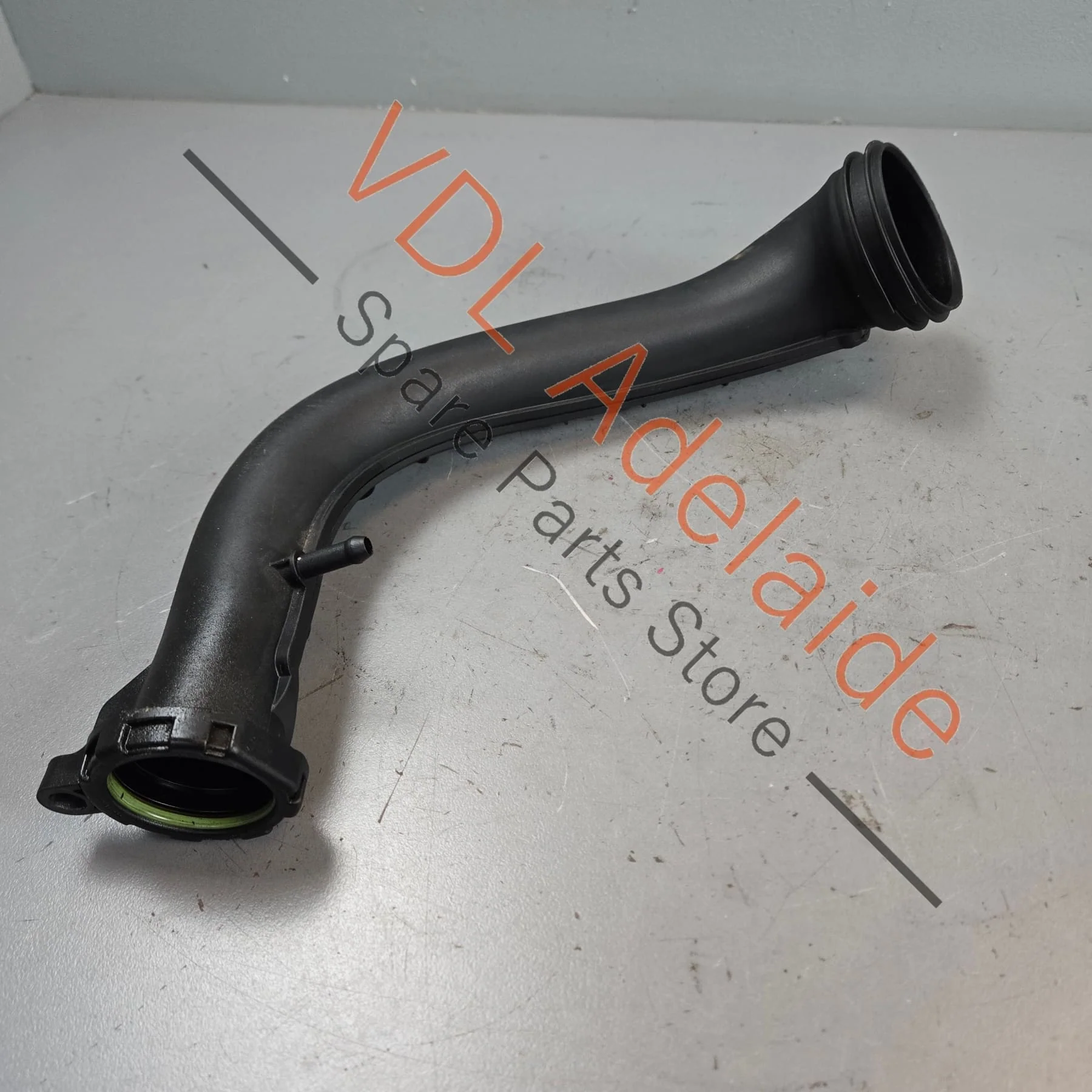 VW 1.4 TFSI CAVE CTHE Air Inlet Charge Pressure Pipe Hose 03C1145673M