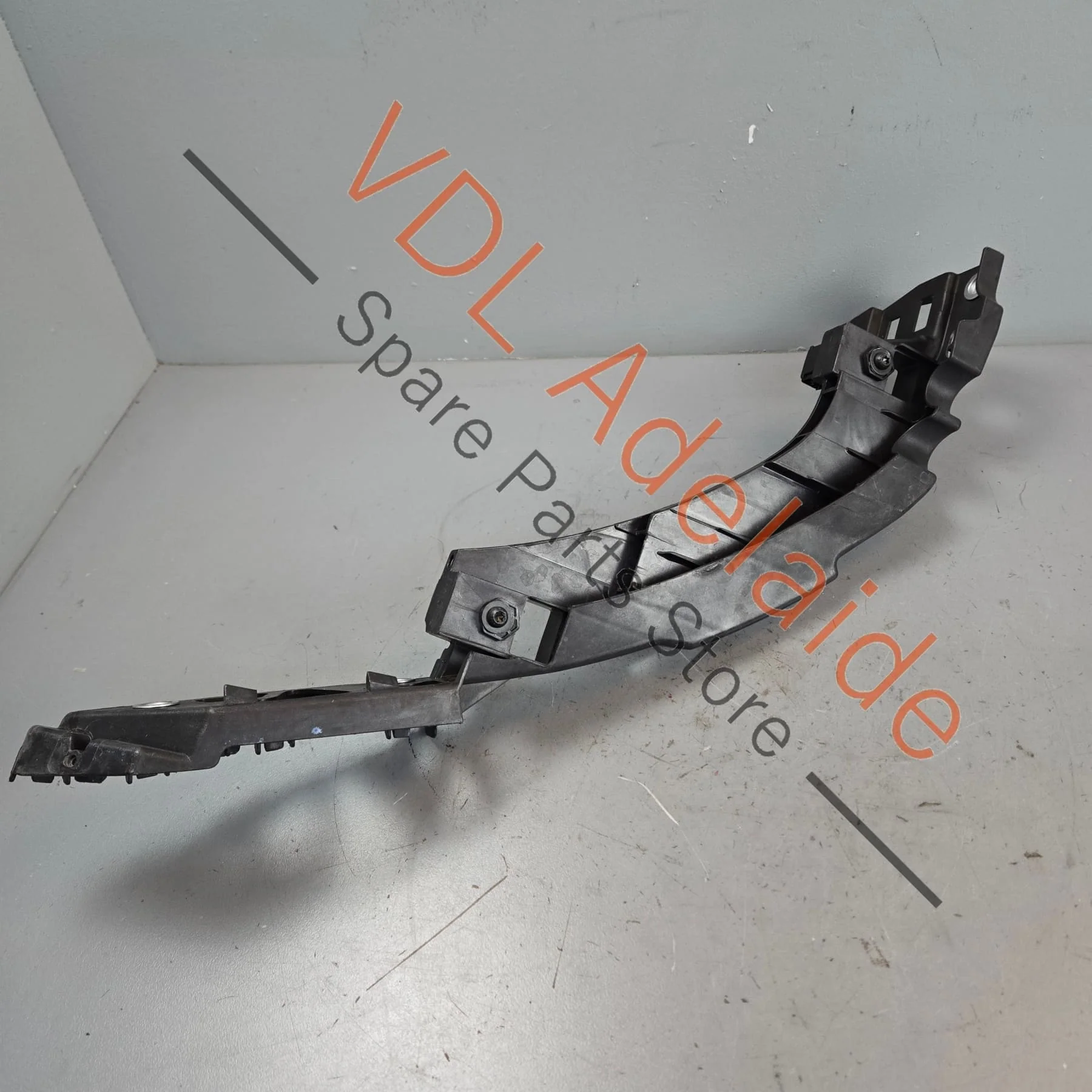 VW Polo 6R Front Bumper Bracket Guide Profile Left 6R0805071E - Image 3