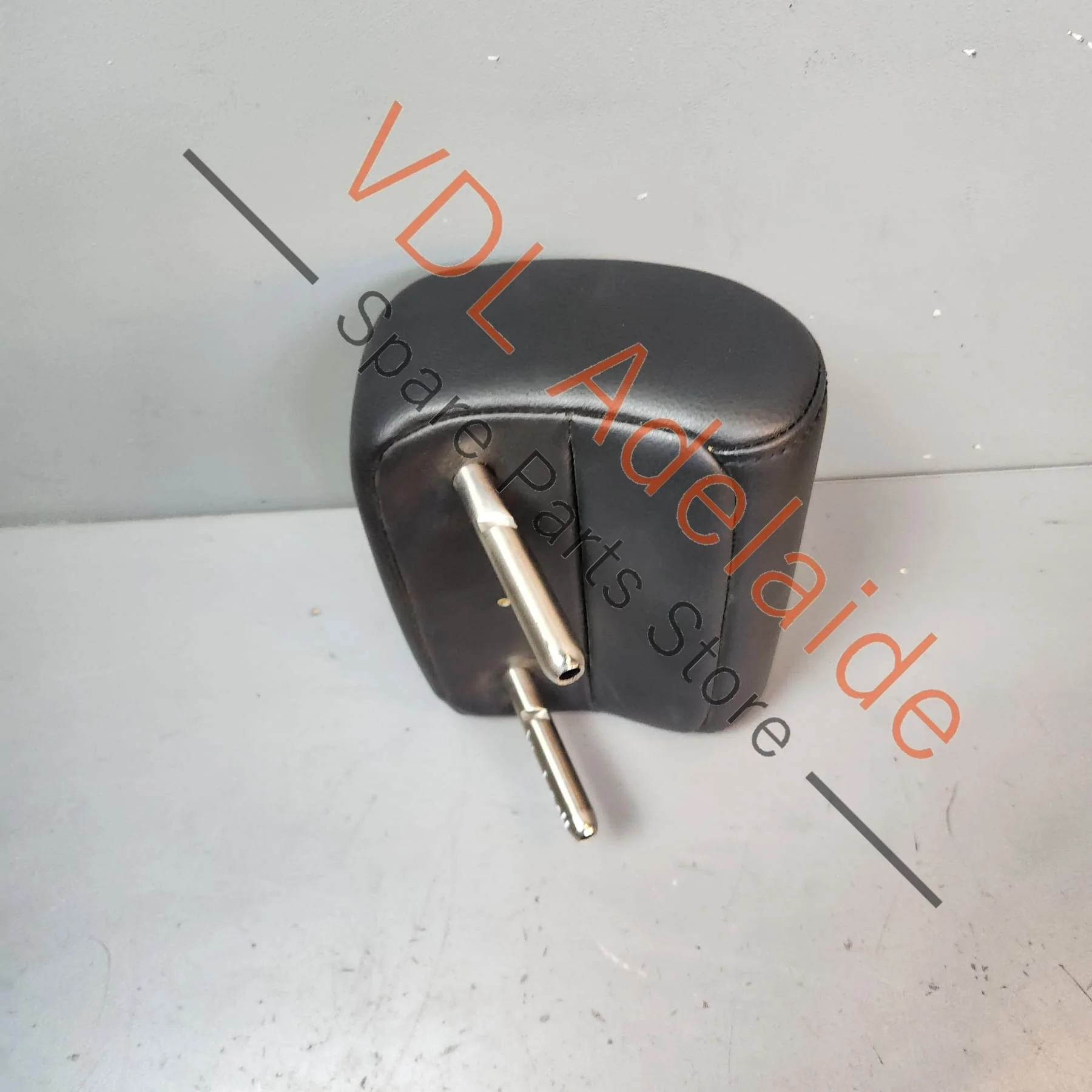 VW Golf MK6 Black Leather Headrest for Rear Middle Centre Seat Interior Trim - Image 7