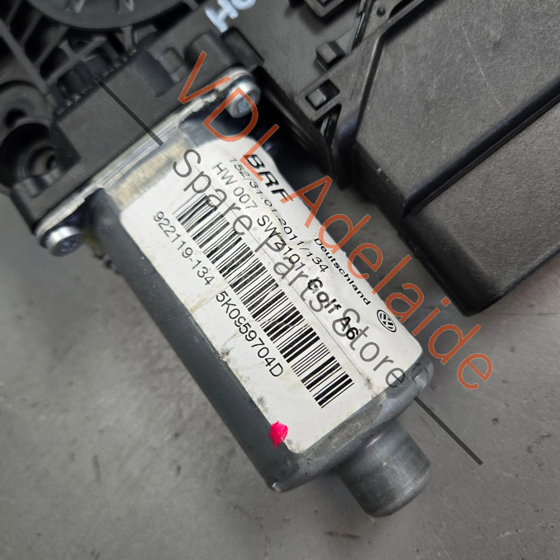 VW Volkswagen Jetta Golf MK6 Rear Right Window Regulator Motor 5K0959704D - Image 2