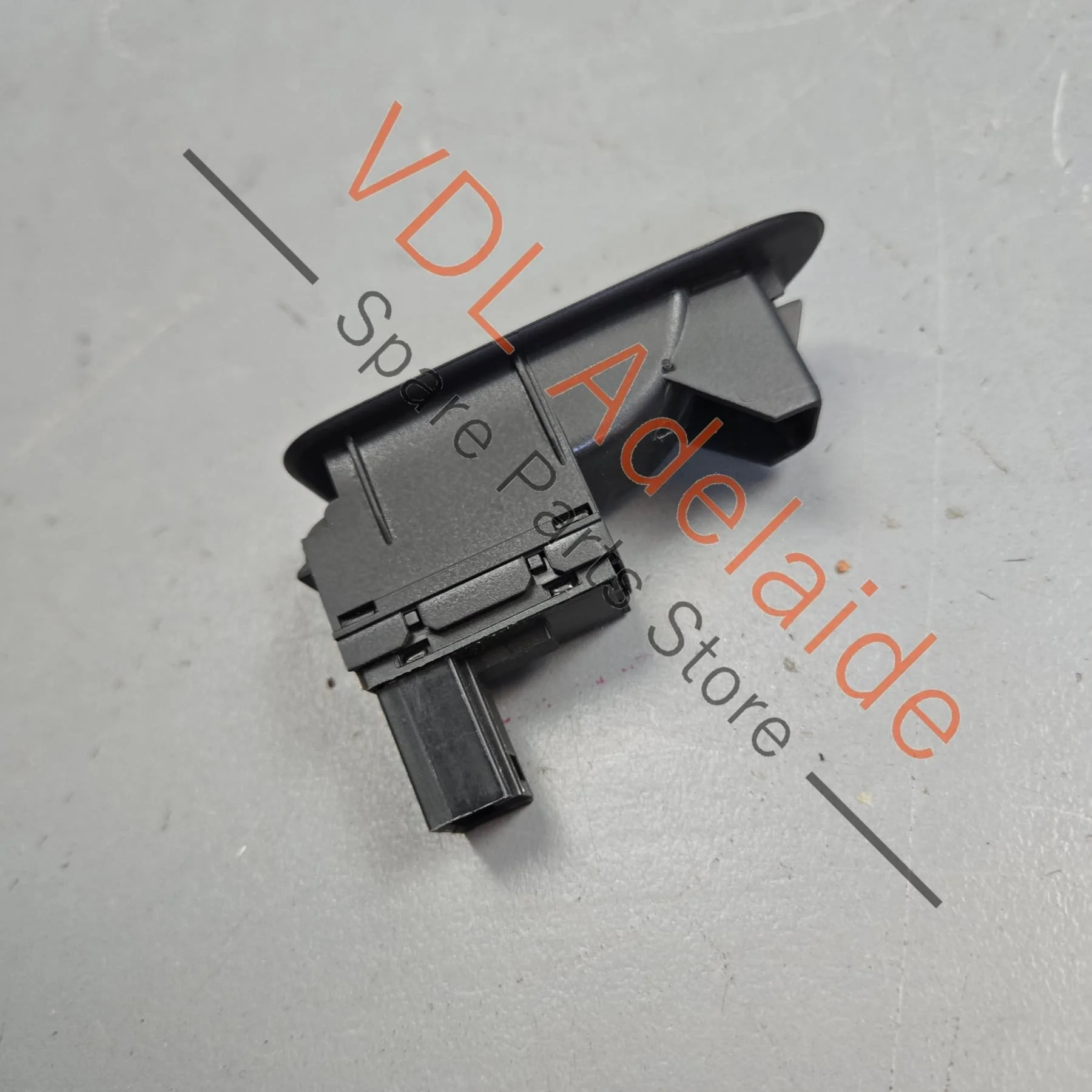 VW Golf MK6 Rear Right Passenger Door Window Switch 5K0959855 - Image 2