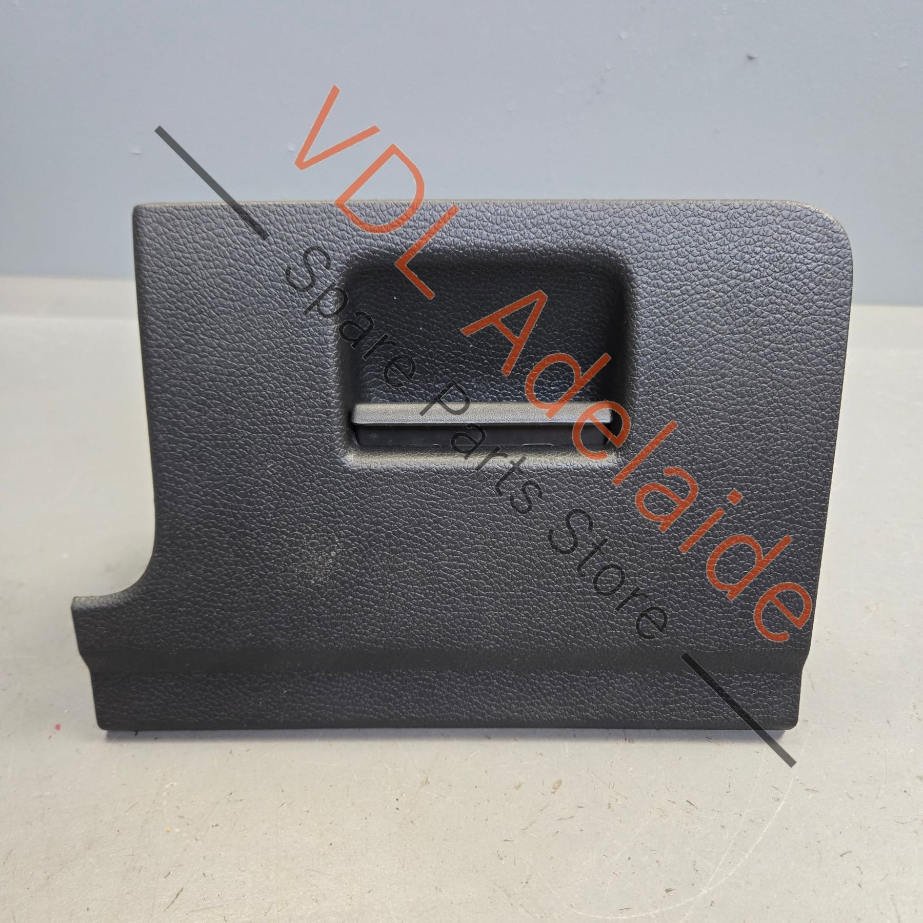 VW Golf MK6 Drivers Glove Box Compartment 5K2857919D 82V