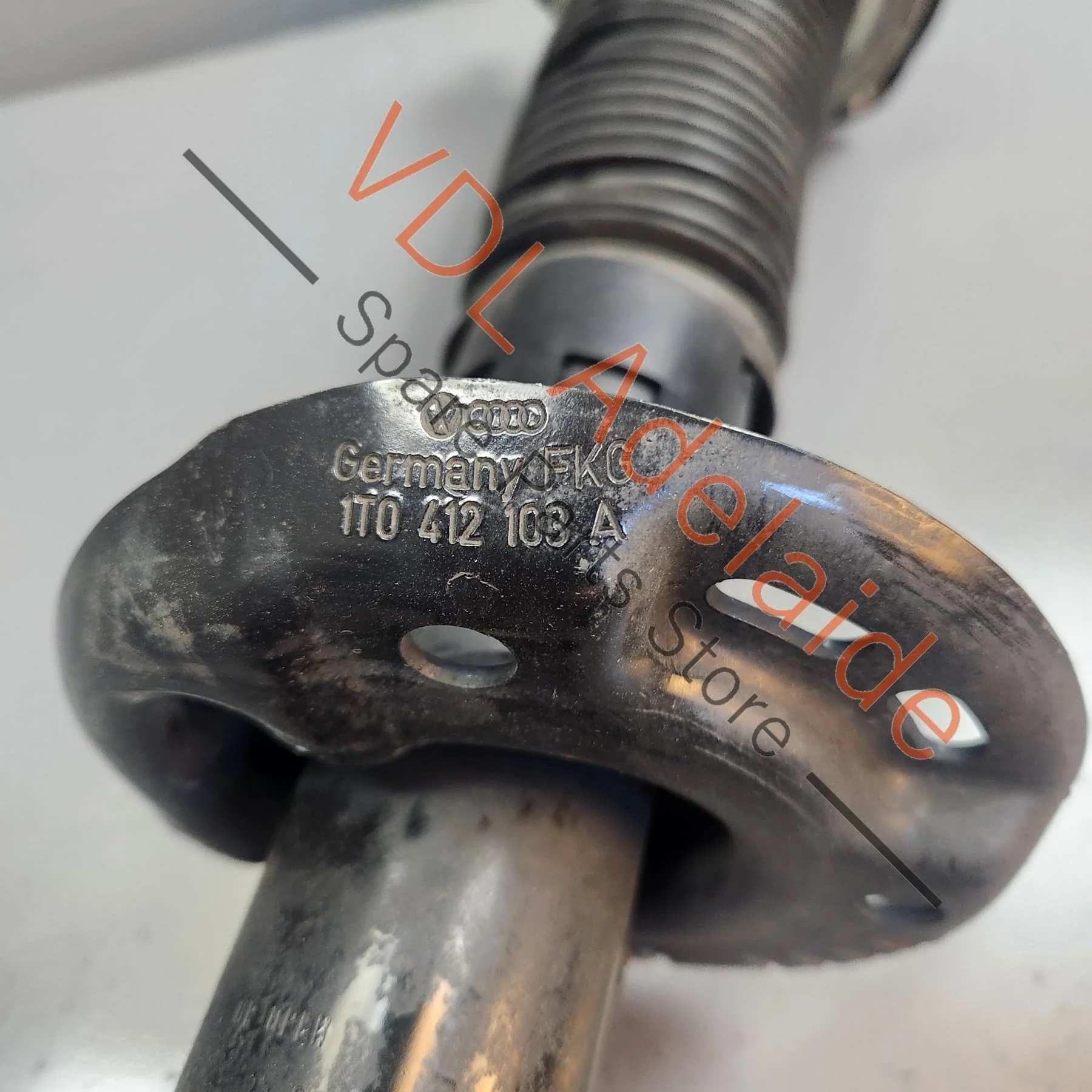 Volkswagen VW Golf R Mk6 Front Shock Absorber 1K0413031DC - Image 2