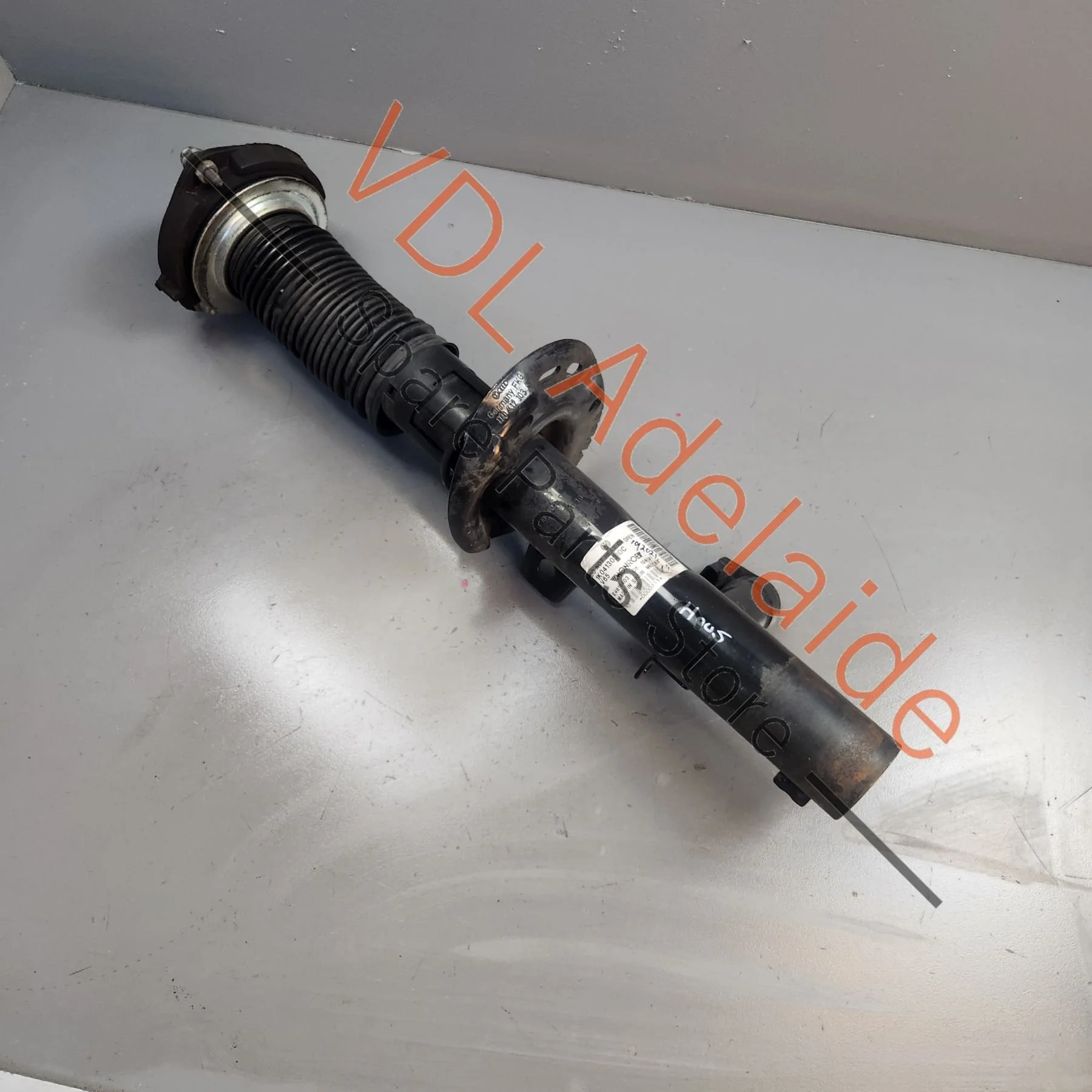 Volkswagen VW Golf R Mk6 Front Shock Absorber 1K0413031DC - Image 3