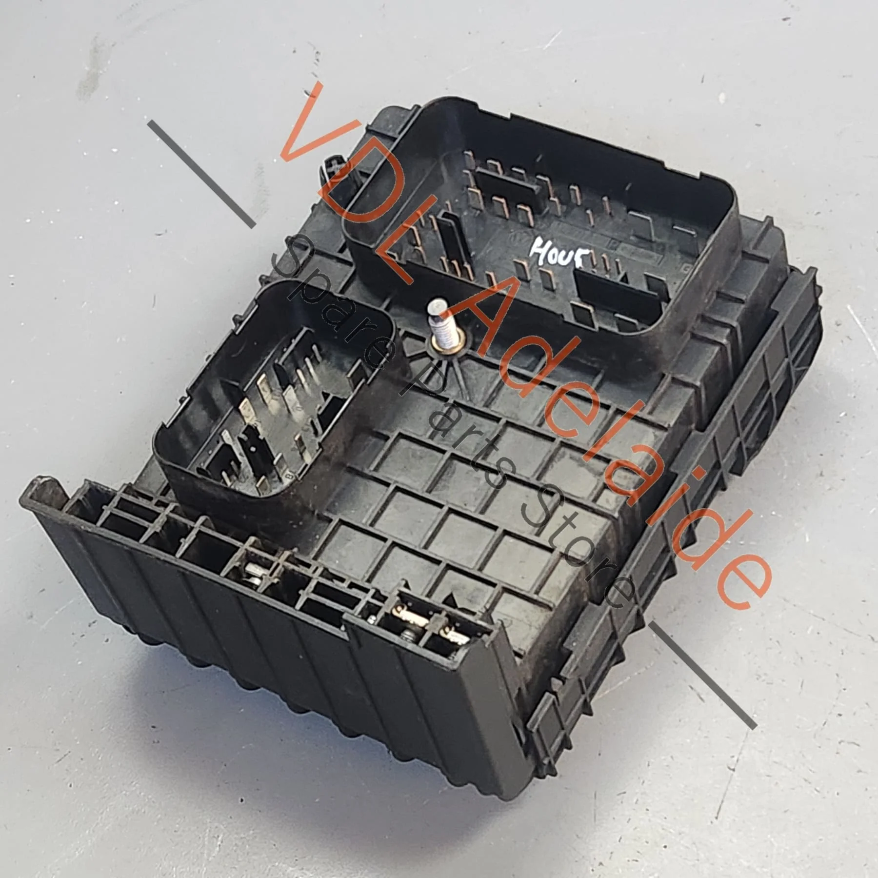 VW Golf R MK6 Front Engine Compartment Fuse & Relay Panel Box 1K0937124K - Image 2