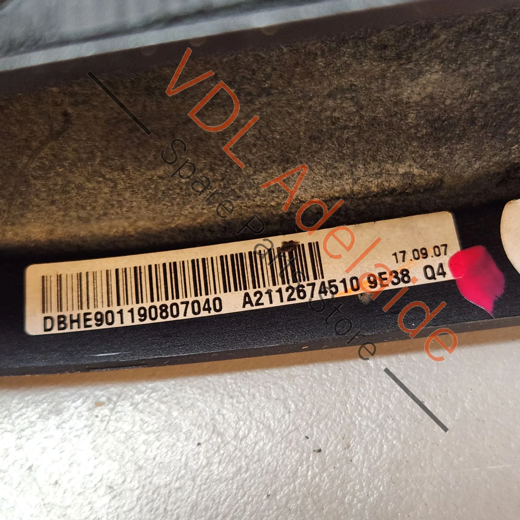 Mercedes W211 E Class Start Stop Keyless Go Gear Shift Knob A2112674510 - Image 6