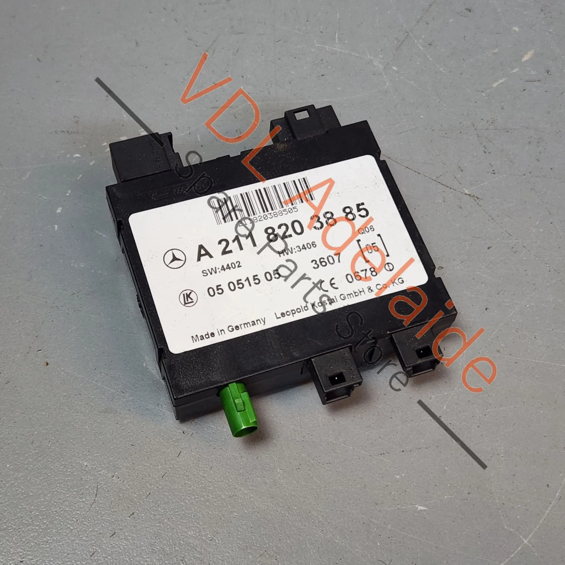 Mercedes W211 E Class Keyless Antenna Module Unit A2118203885 W219 CLS