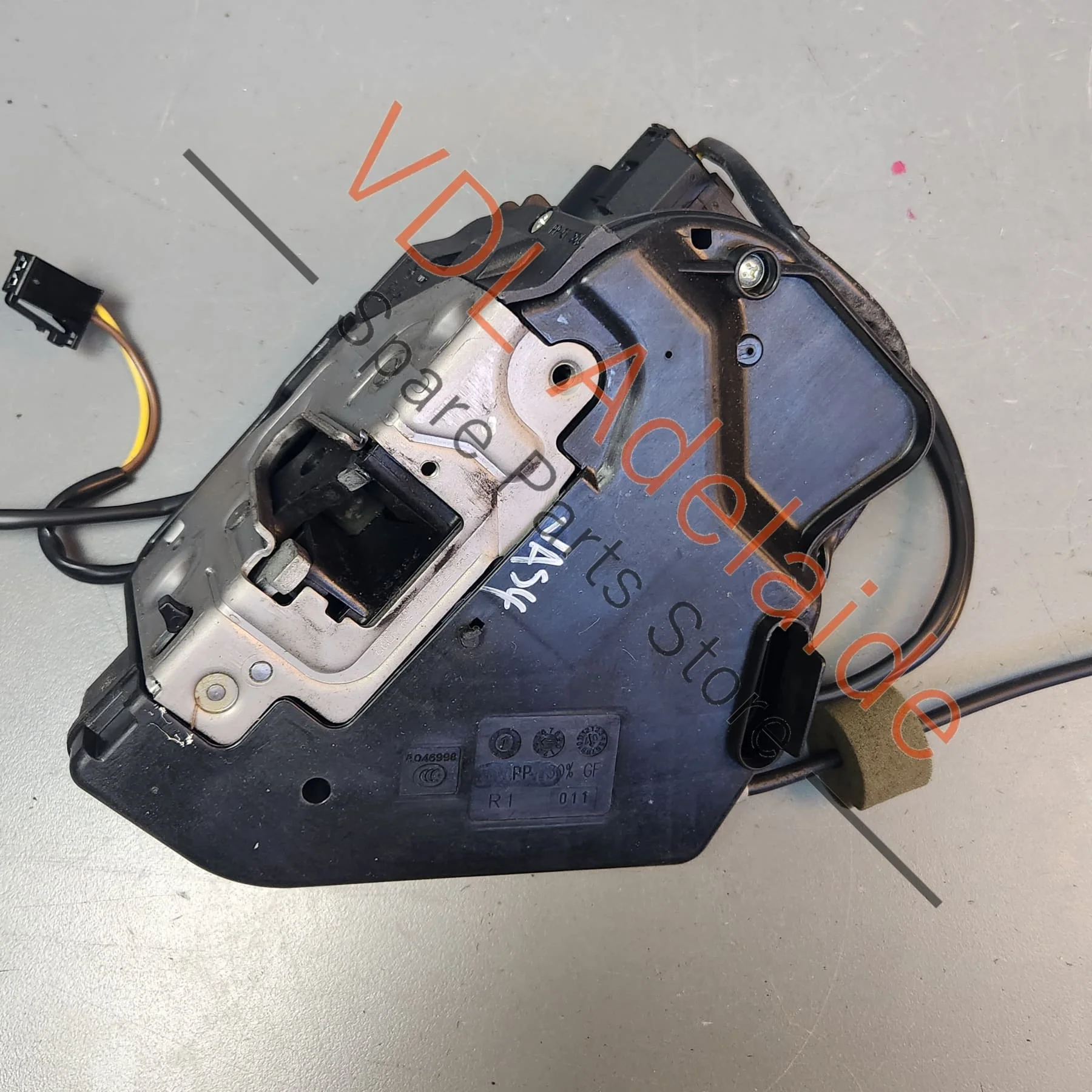 Mercedes W211 Keyless Go Entry Right Rear Door Lock Module Mechanism A2117301035 - Image 2