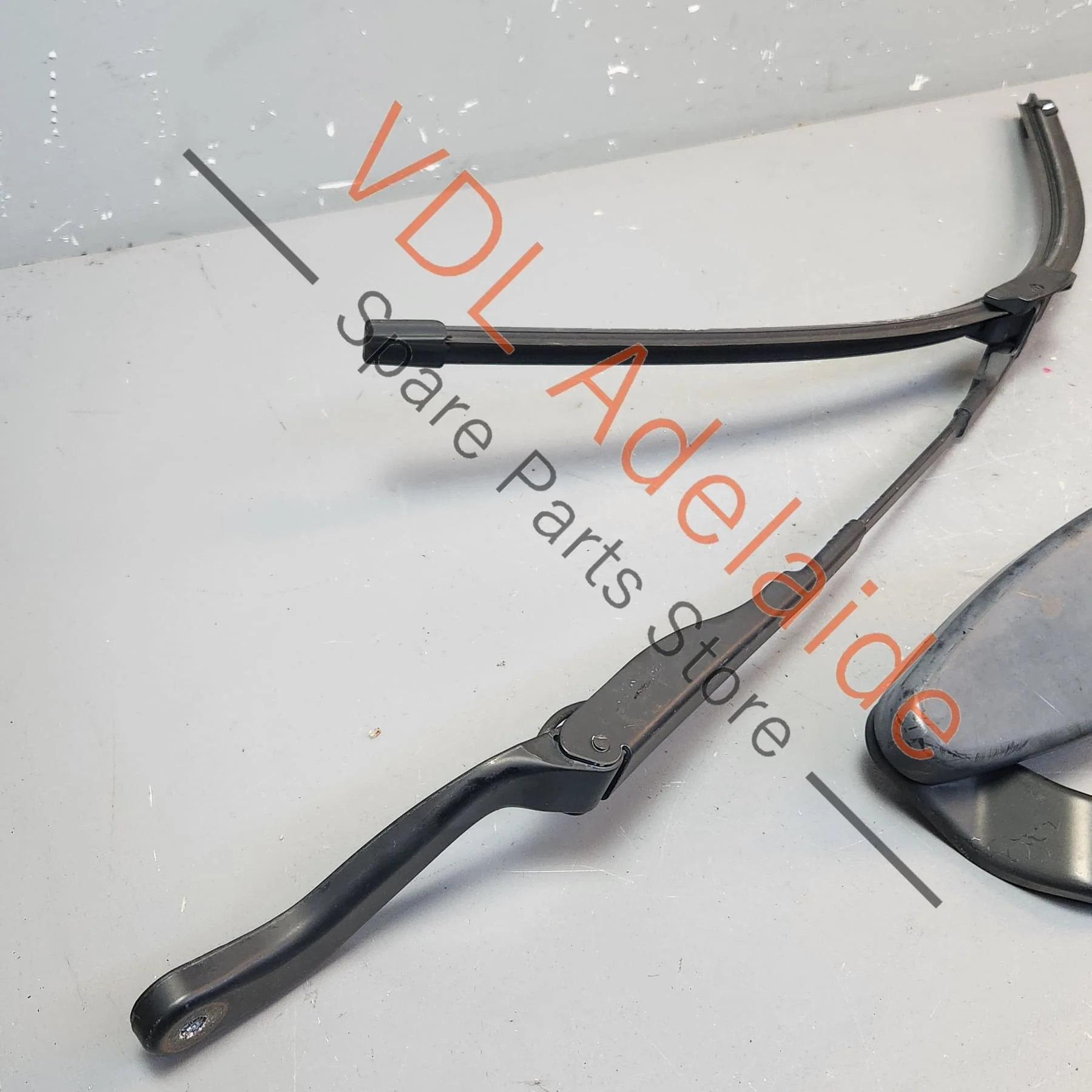 Mercedes W211 Complete Windscreen Wiper Arm Set for RHD A2118200744 A2118201444 - Image 7
