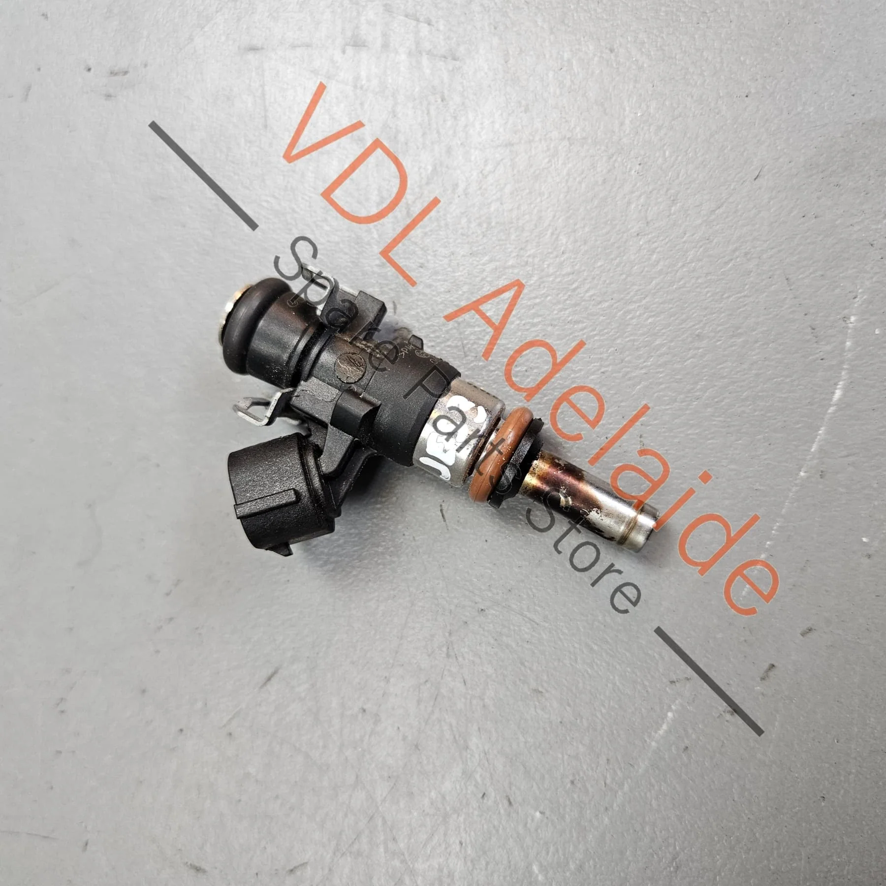 Genuine VW Audi 2.0T Petrol Fuel Injector Set of 4 06L906031C only 20,828km - Image 3