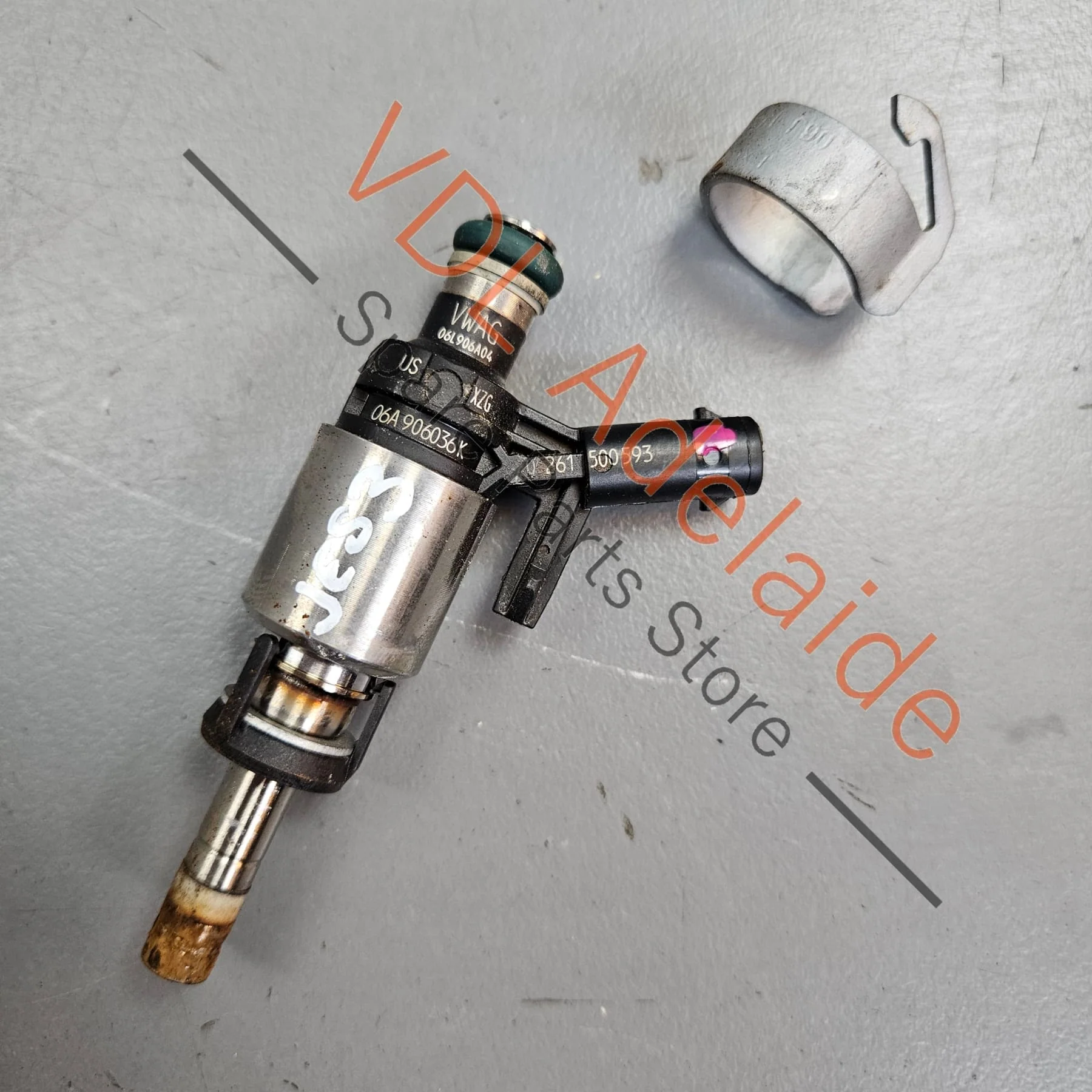 VW Audi 2.0T Fuel Injector set of 4 06A906036Q - Image 4