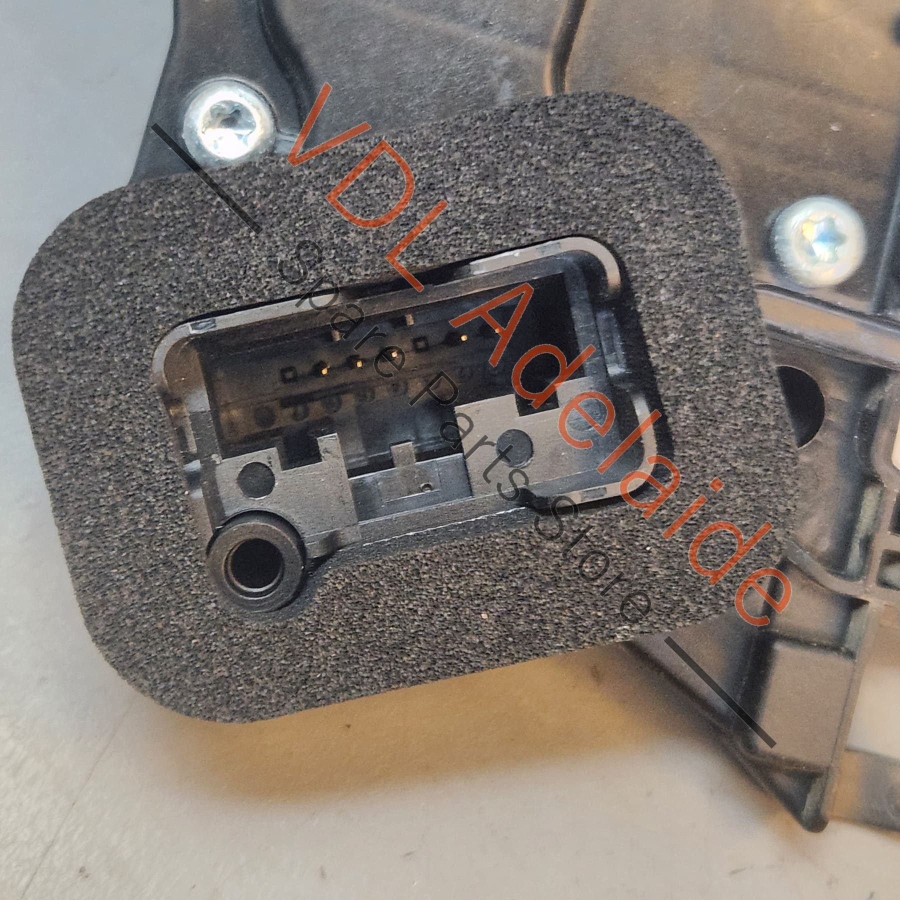 VW Audi Cupra Right Rear Door Lock Mechanism 10A839016B - Image 6