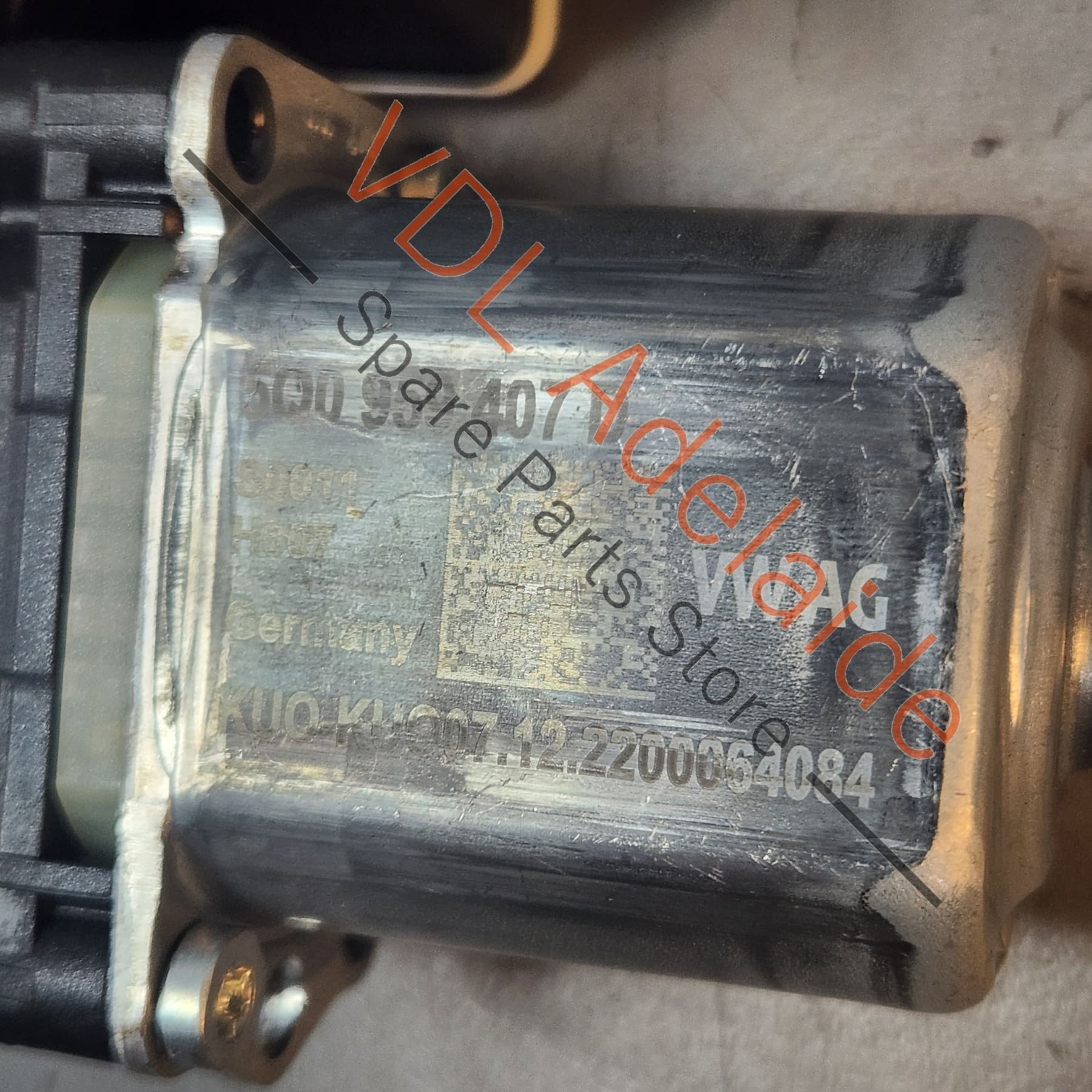 VW Audi Cupra Rear Left Window Motor Regulator 5Q0959407D - Image 2