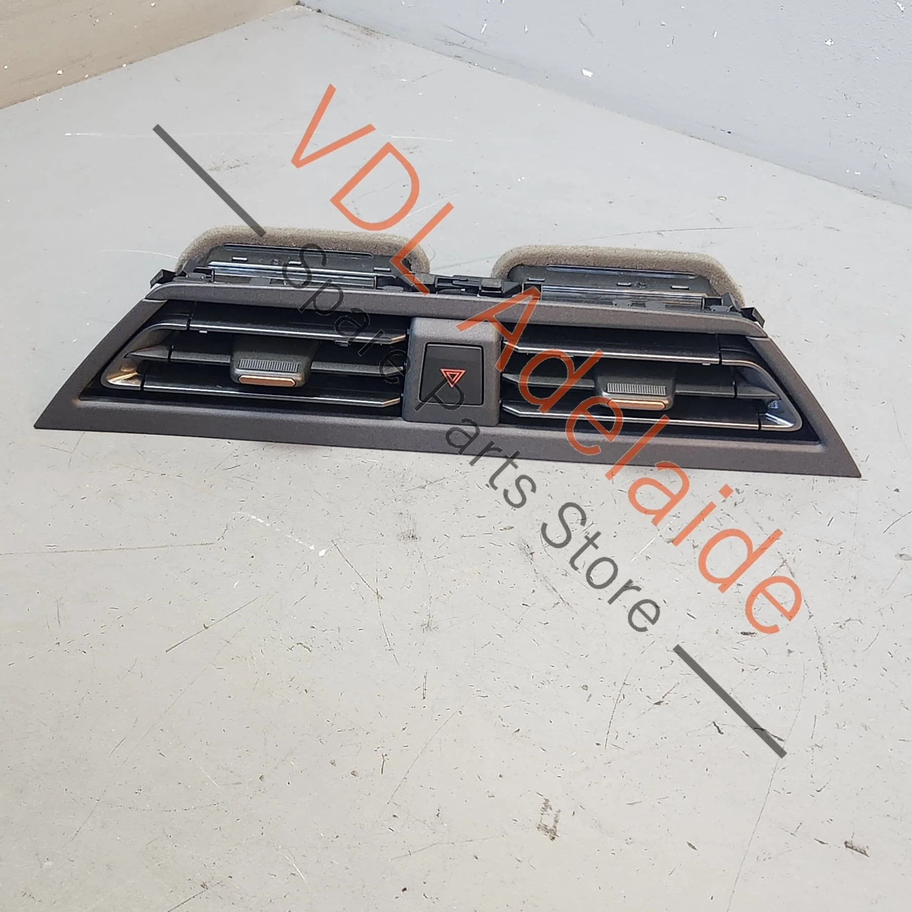 Cupra Born eBoost K11 Centre Middle Dash Dashboard Air Vent 10E820951 NBC Copper Bronze - Image 5
