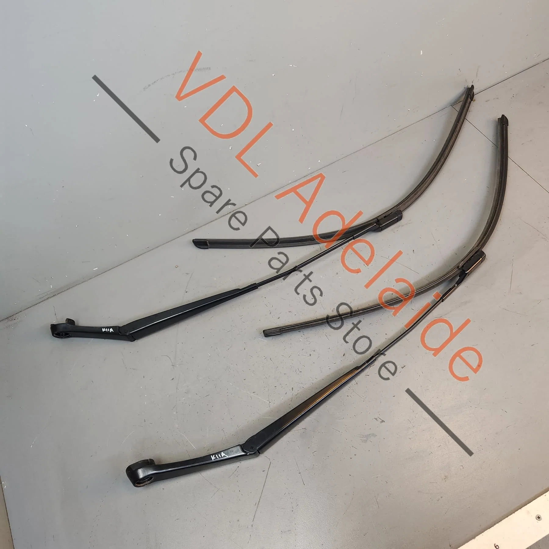 Cupra Born K11 Front Windshield Windscreen Wiper Pair 10A955409 10A955410