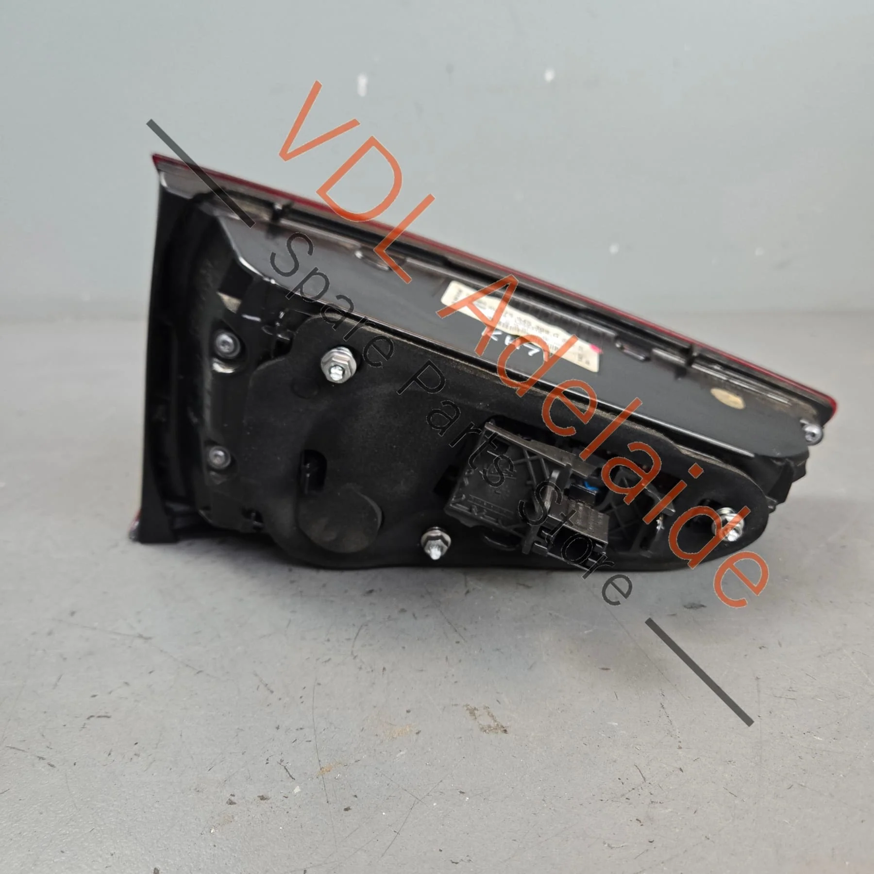 Cupra Ateca Rear Right Inner LED Tail Light 575945308G - Image 6