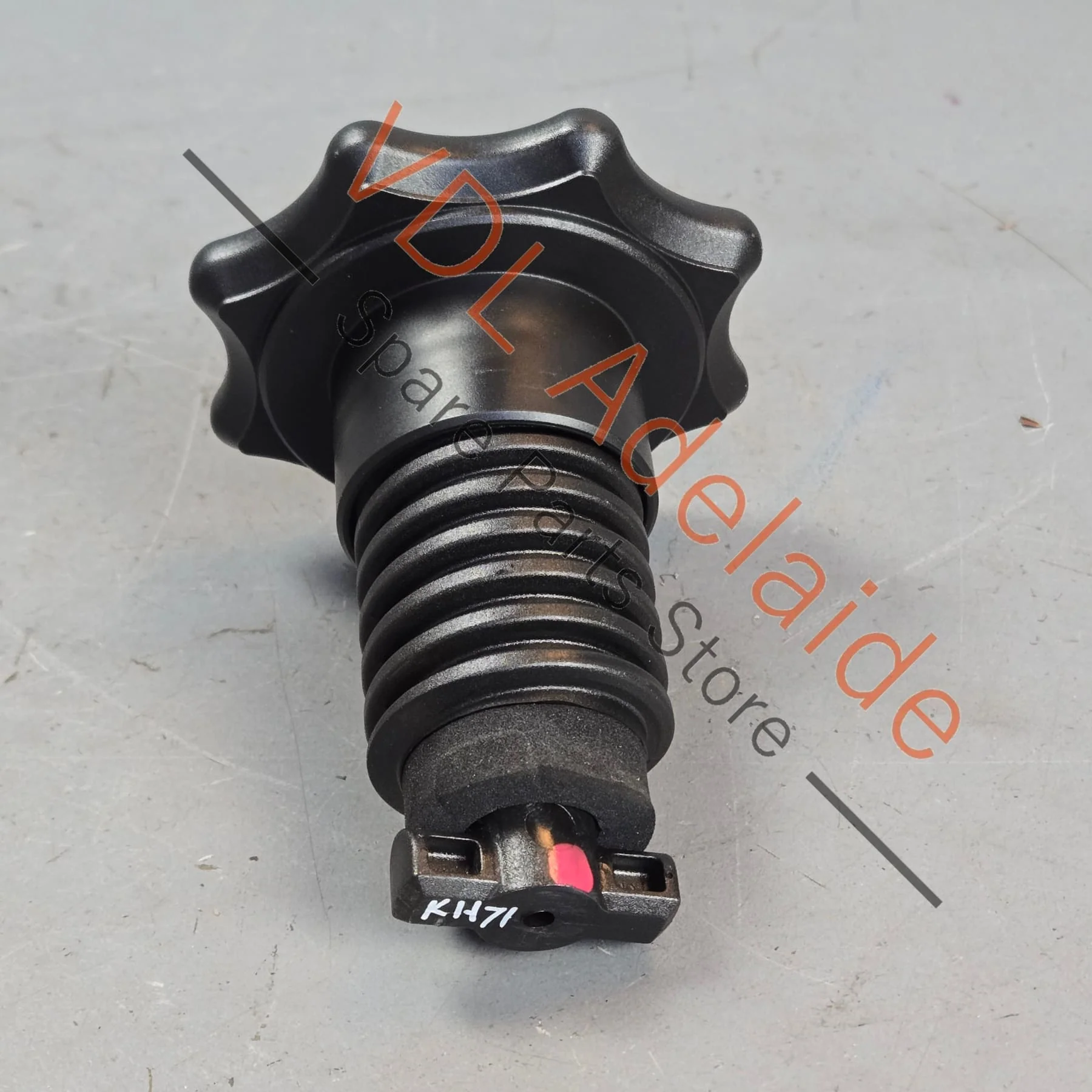 Cupra VW Audi Spare Wheel Retaining Bolt 5Q0903899 127mm