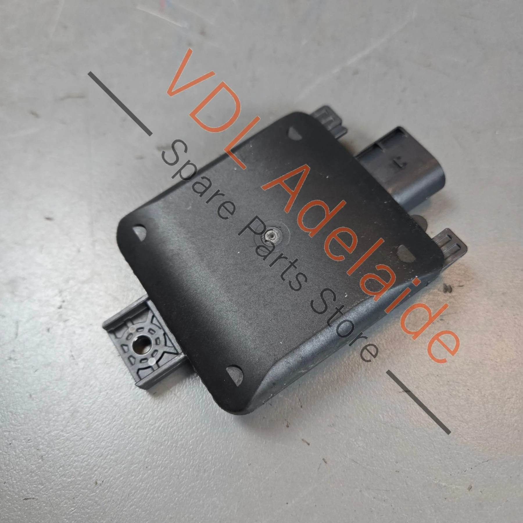 Cupra Ateca Right Rear Lane Change Assist Radar Master Module 2Q0907686B - Image 3