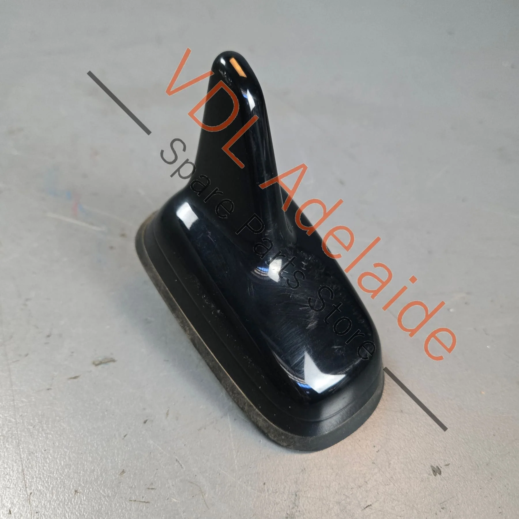 Cupra Volkswagen Audi Roof Mounted Shark Fin Antenna 5Q0035507AH