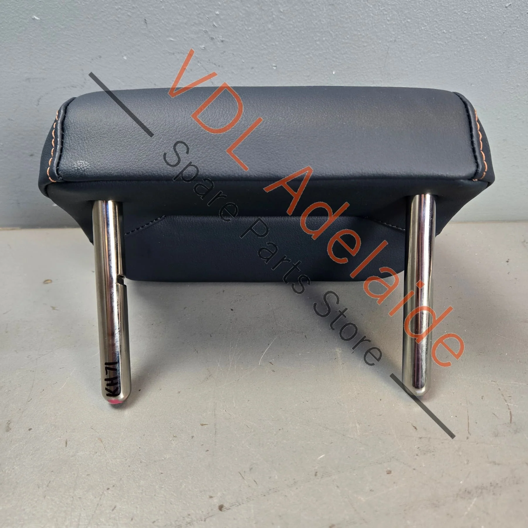 Cupra Ateca Rear Seat Middle Headrest Blue Leather 575885902B WHB - Image 5