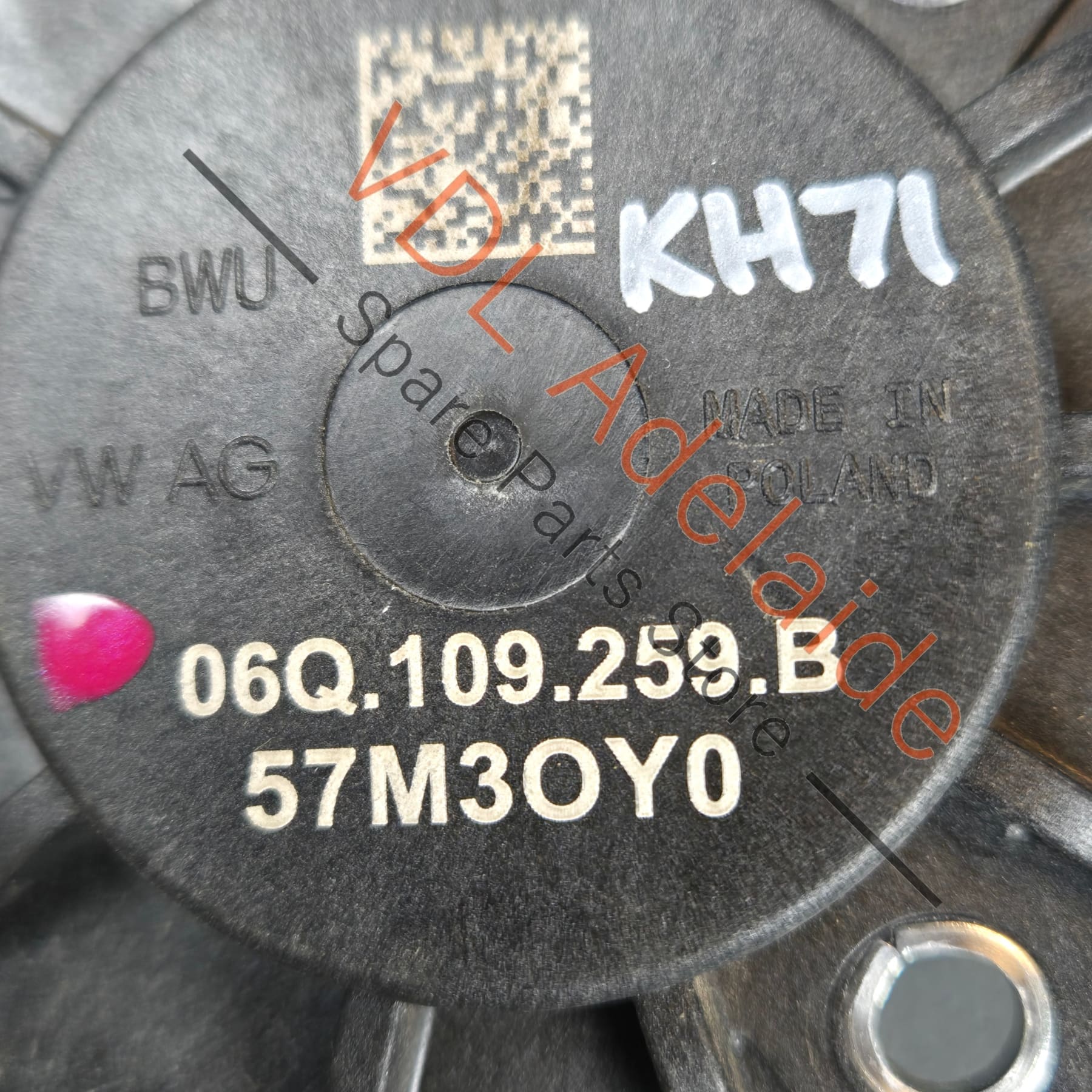 Audi VW Camshaft Magnet Solenoid 06Q109259B - Image 4