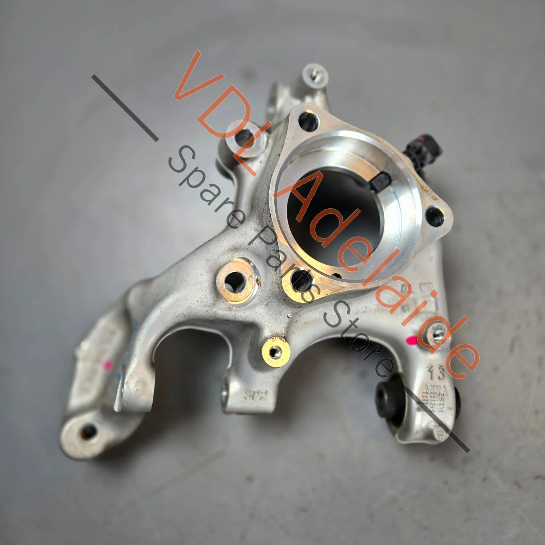 Cupra Ateca Audi TT Rear Left Suspension Hub Bearing Housing Knuckle 5Q3505435B