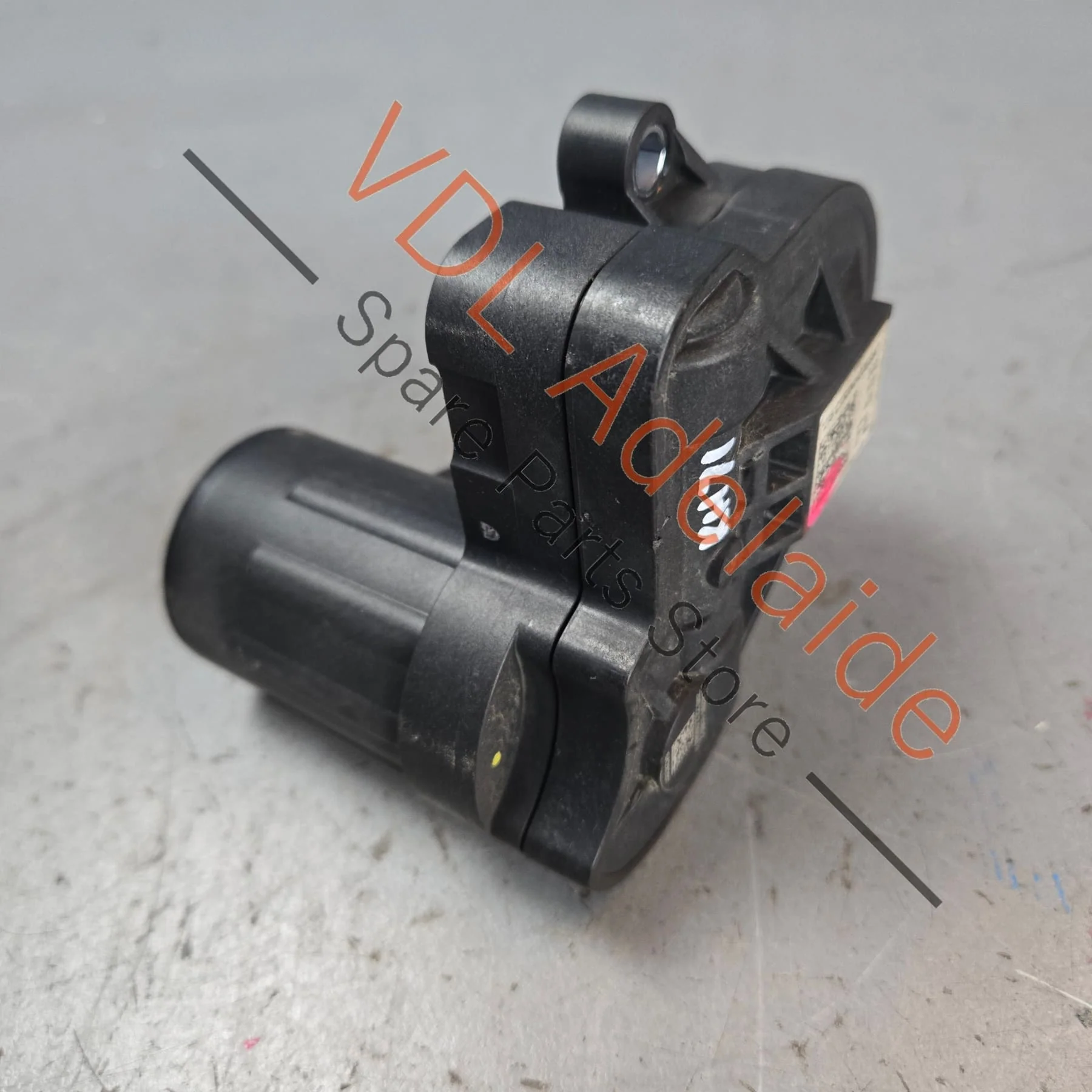 VW Audi Cupra Rear Electric Park Brake Servo Motor 3Q0998281 Left 5Q0615406 - Image 5