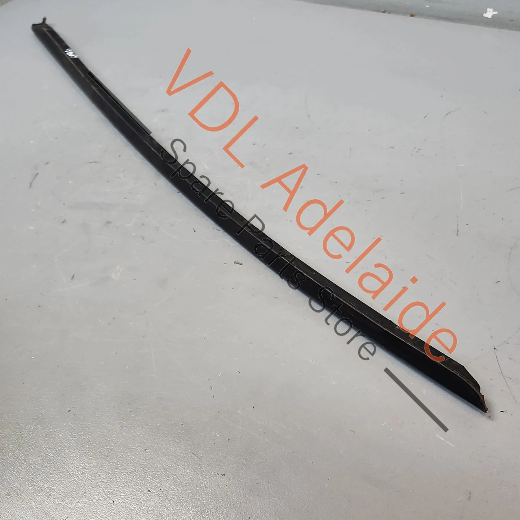 Audi A4 B8 Right Side Windscreen Deflector Strip 8K0854328 01C - Image 8