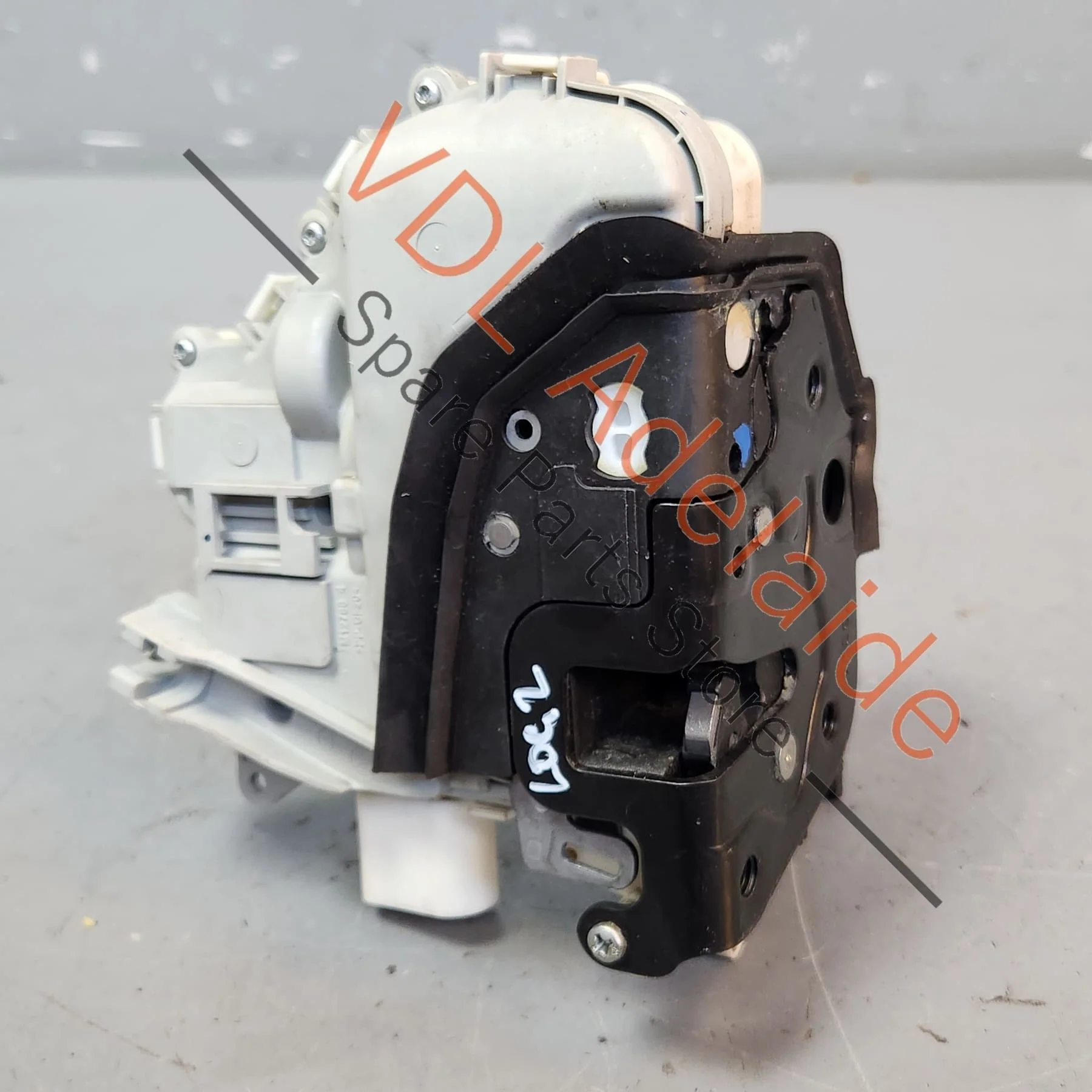 Audi Right Front Door Drivers Side Lock Mechanism 8J2837016F - Image 2
