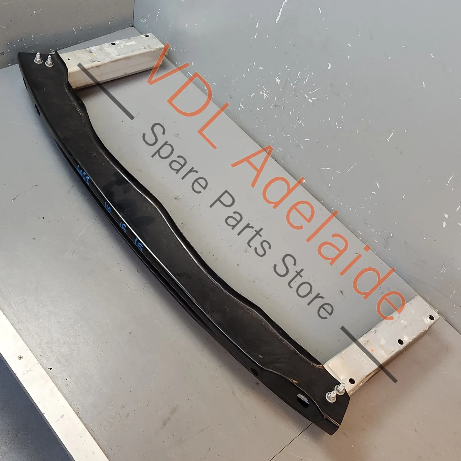 Audi A4 B8 Rear Bumper Bar Brace Reo 8T0807313 8K0807331B 8K0807332A