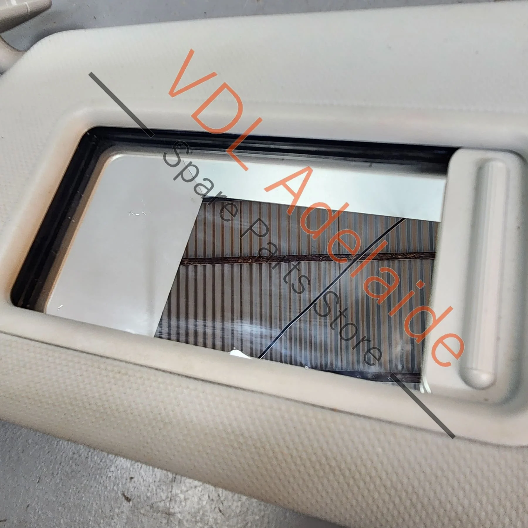 Audi A4 B8 8K Left Side Sun Visor Moon Silver 8K0857551 - Image 6