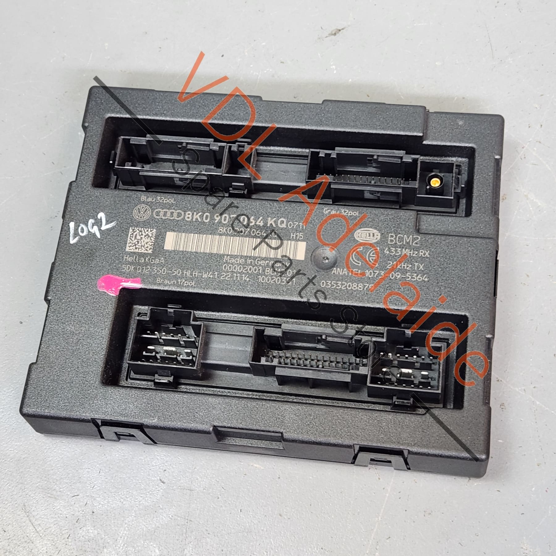 Audi A4 B8 8K Central Control BCM Unit Module for Convenience System 8K0907064KQ