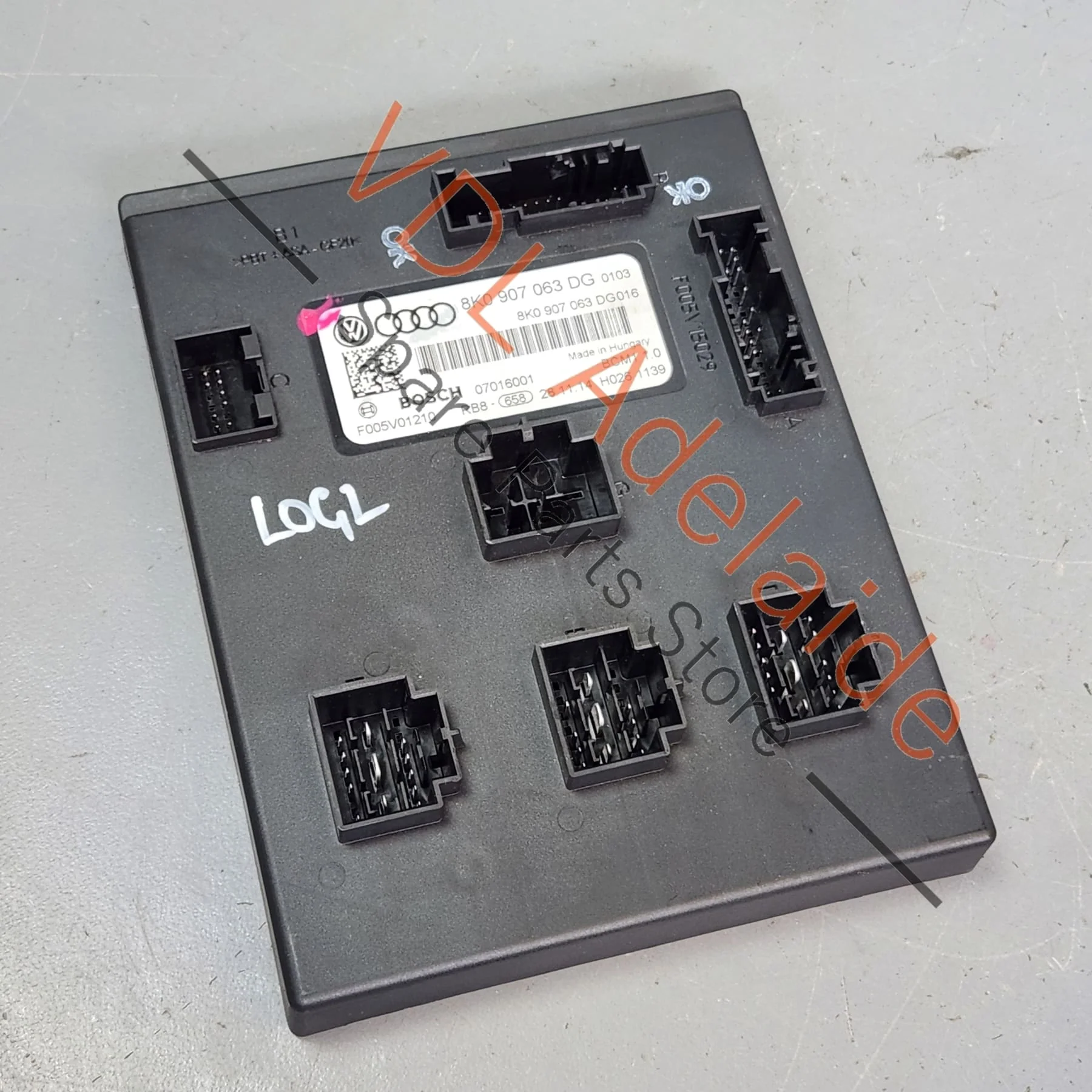 Audi A4 B8 8K Onboard Supply Control Unit Module 8K0907063DG
