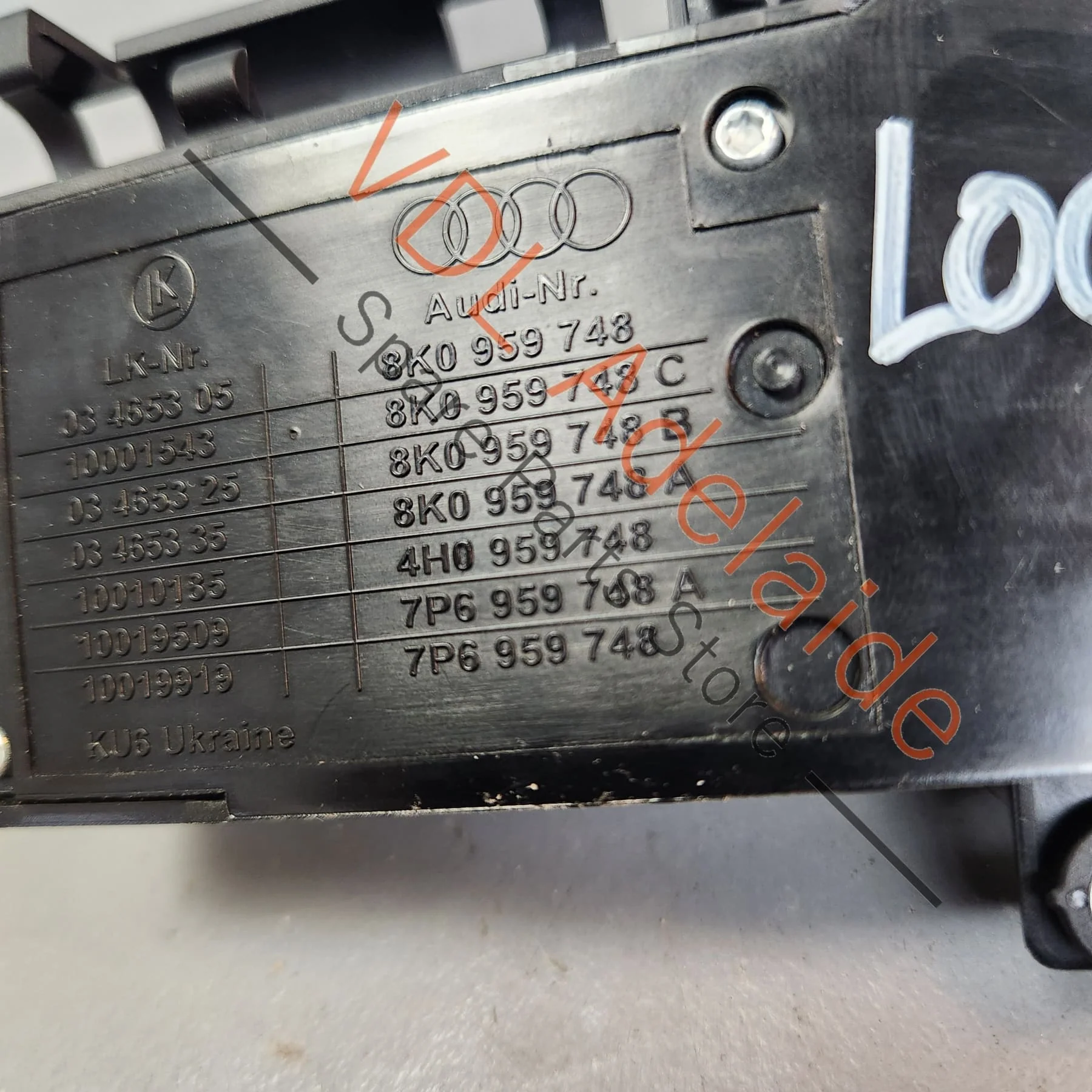Audi A4 B8 8K Seat Adjustment Switch for Front Right Driver RHD 8K0959748C - Image 6