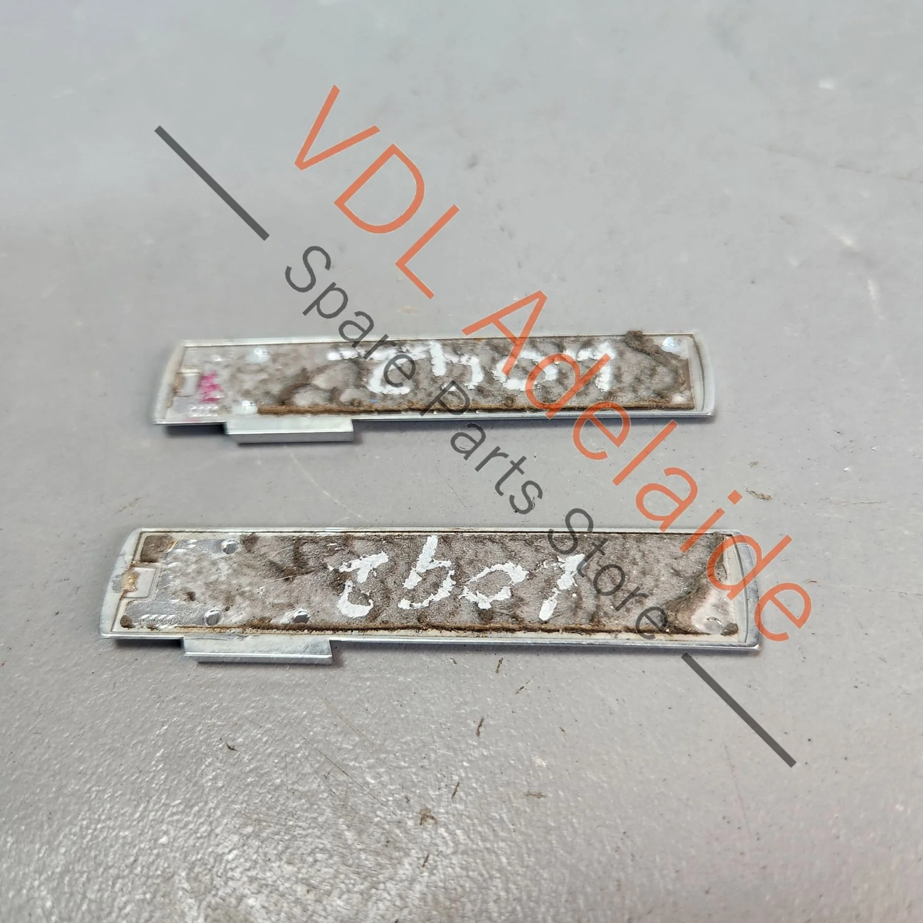 Audi A4 B8 8K Side Fender Guard S-Line Badge Inscription Pair 8N0853601A - Image 6