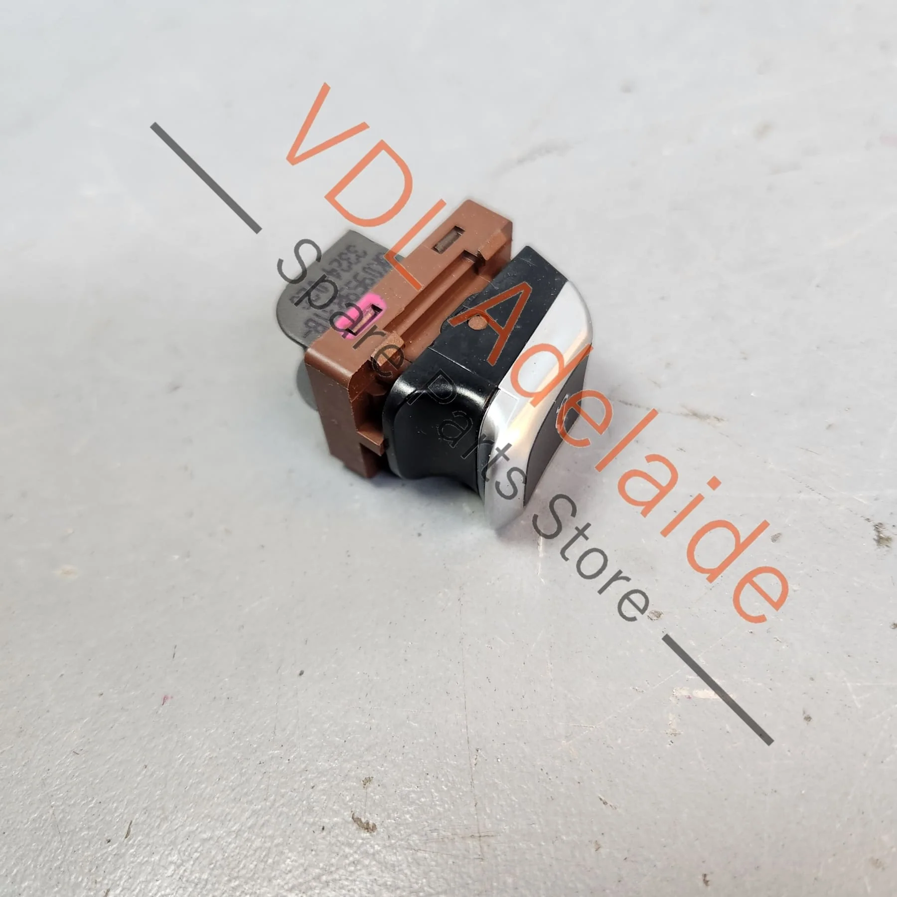 Audi A4 B8 8K Interior Switch for Boot Rear Lid Lock Release Open 8K0959831B - Image 5