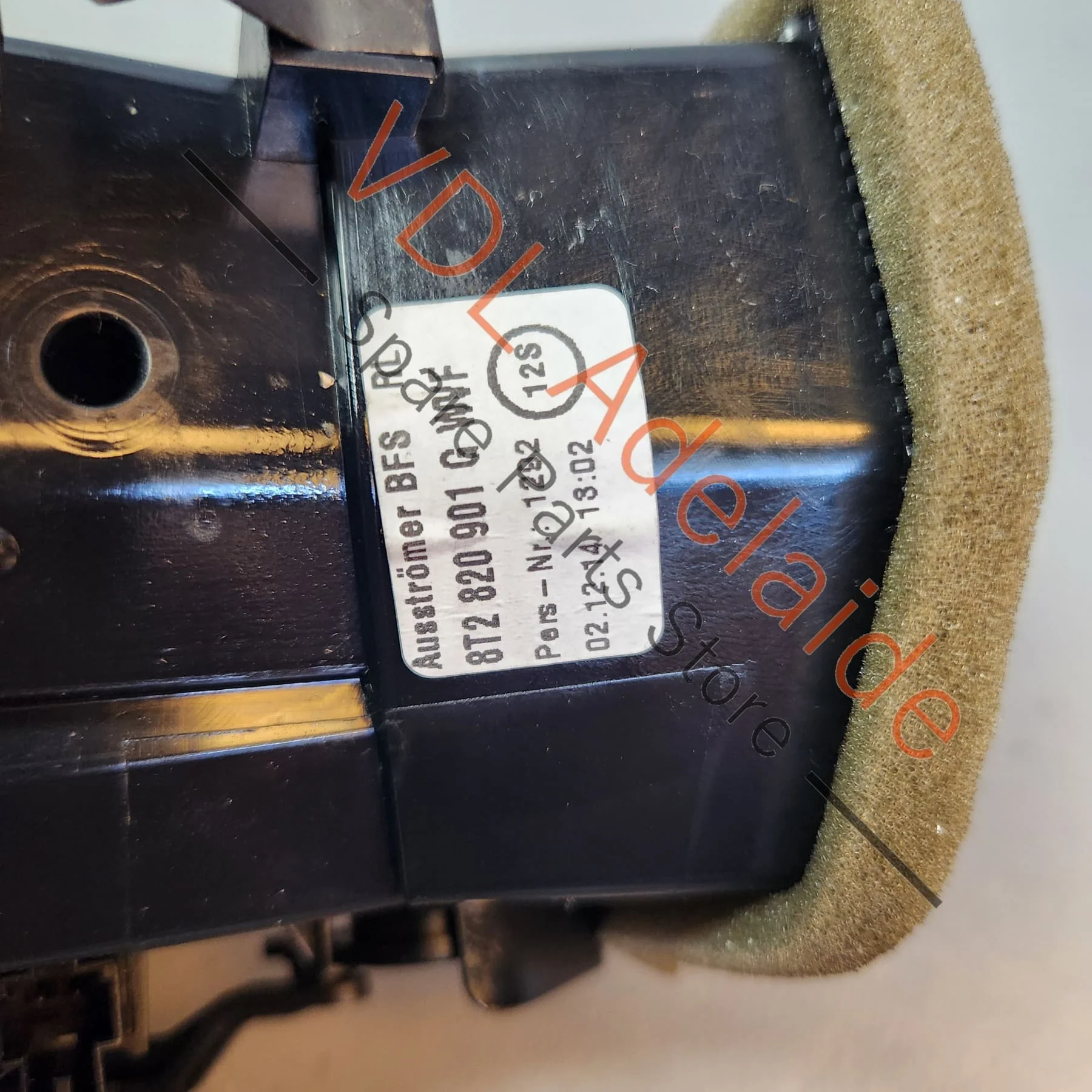 Audi A4 B8 8K Left Passenger Dash Air AC Vent RHD 8T2820901G - Image 6