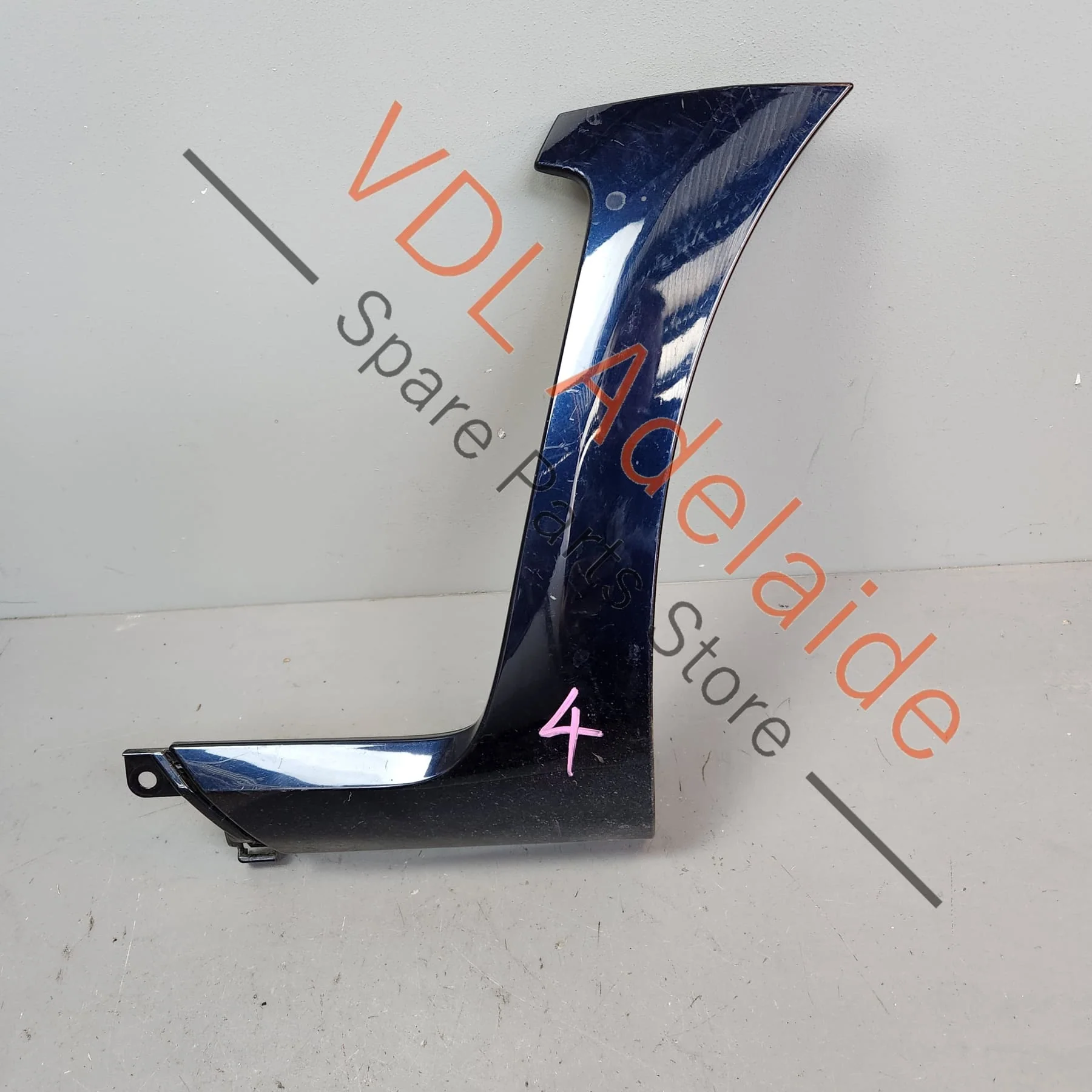 Renault Megane III DZ0/1 RS250 265 275 Front Right Lower Quarter Exterior Molding Flare Wheel Arch Trim 764366962R 764369867R Twilight Blue 472