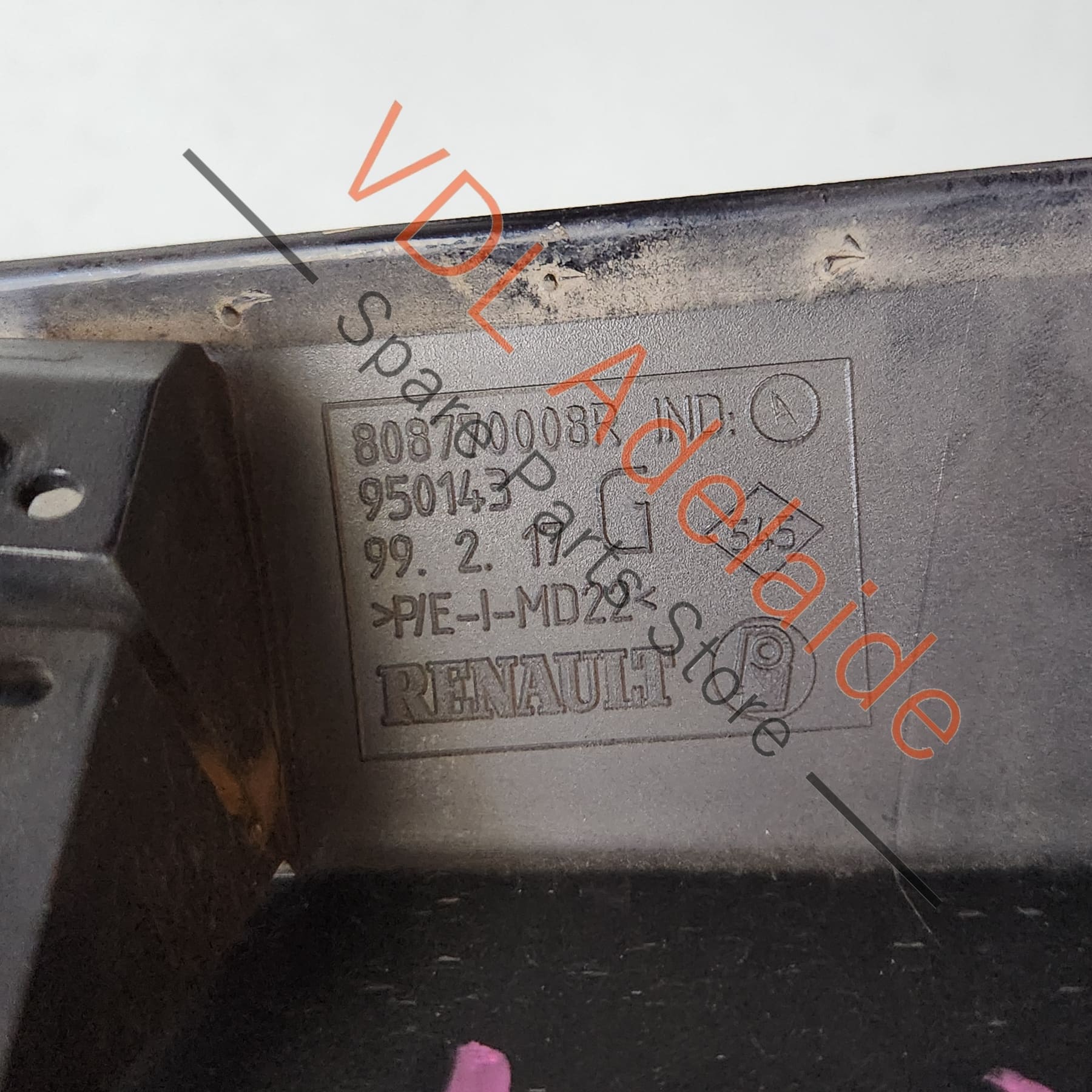 Renault Megane Left Side Rear Exterior Door Molding 808774483R 808770008R Twilight Blue 472 - Image 3
