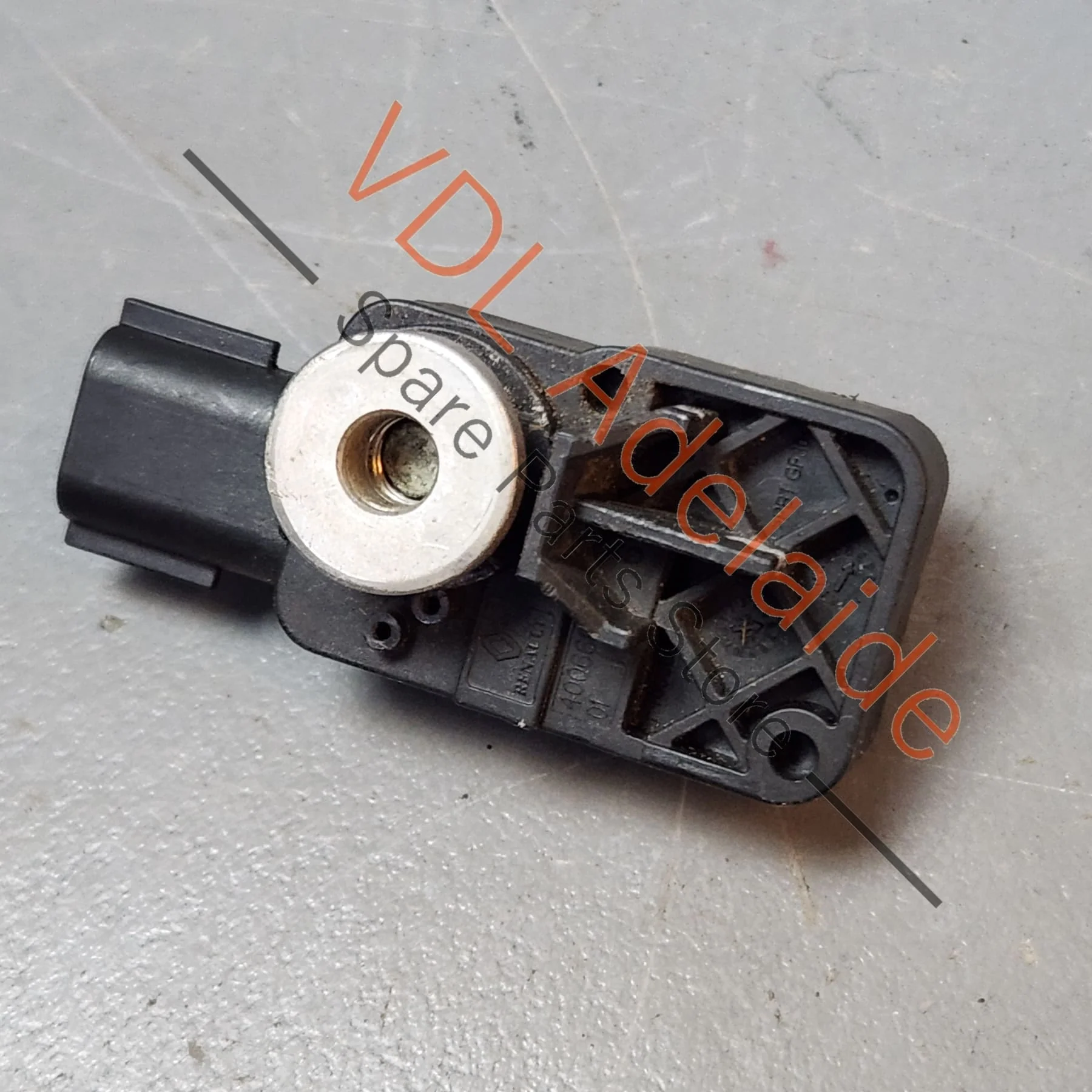 Renault Crash Sensor Black 988333198R - Image 3