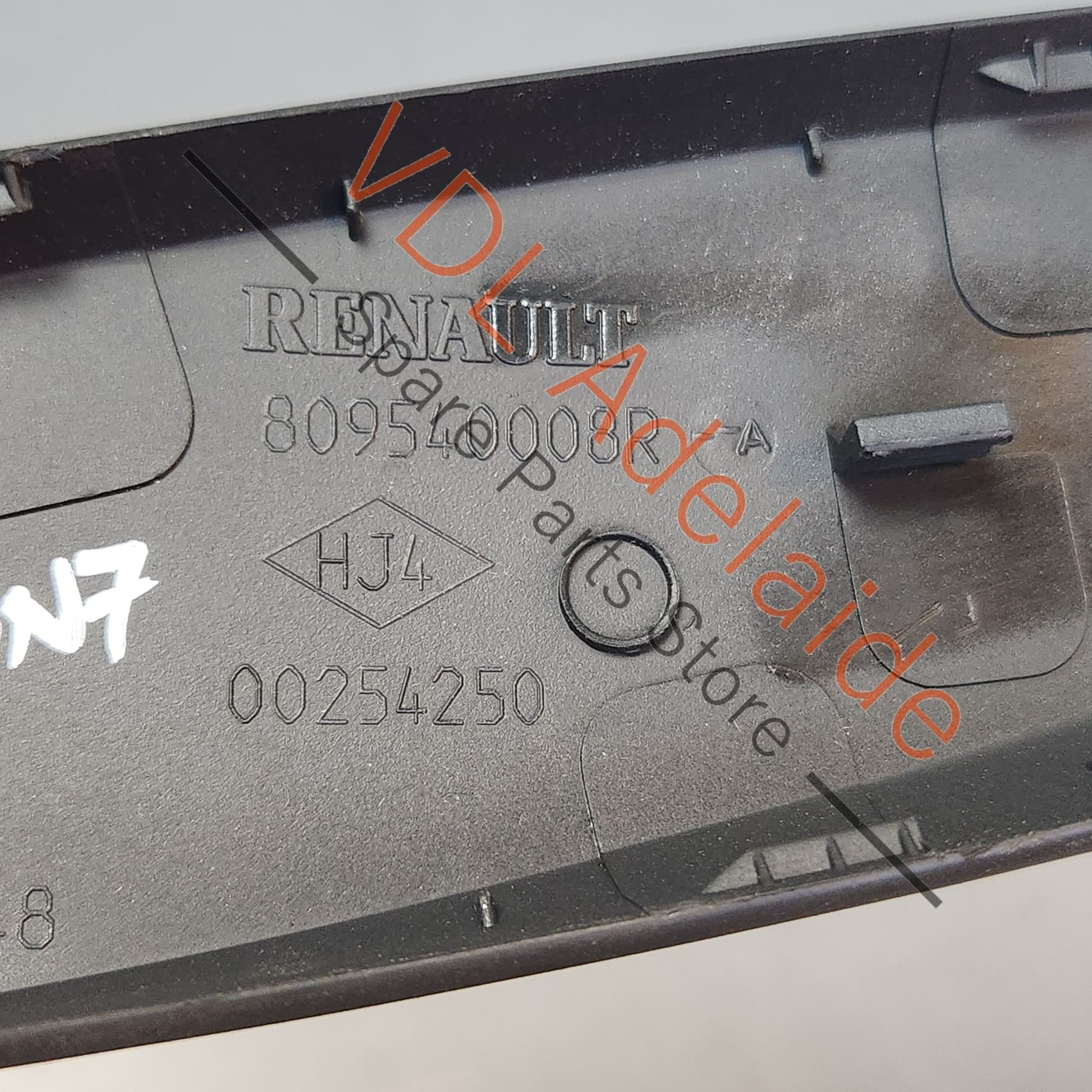 Renault Megane 3 Left LHS Interior Door Handle Pull Cover Trim Dark Carbon Black Colour 809540008R 809544982R - Image 5