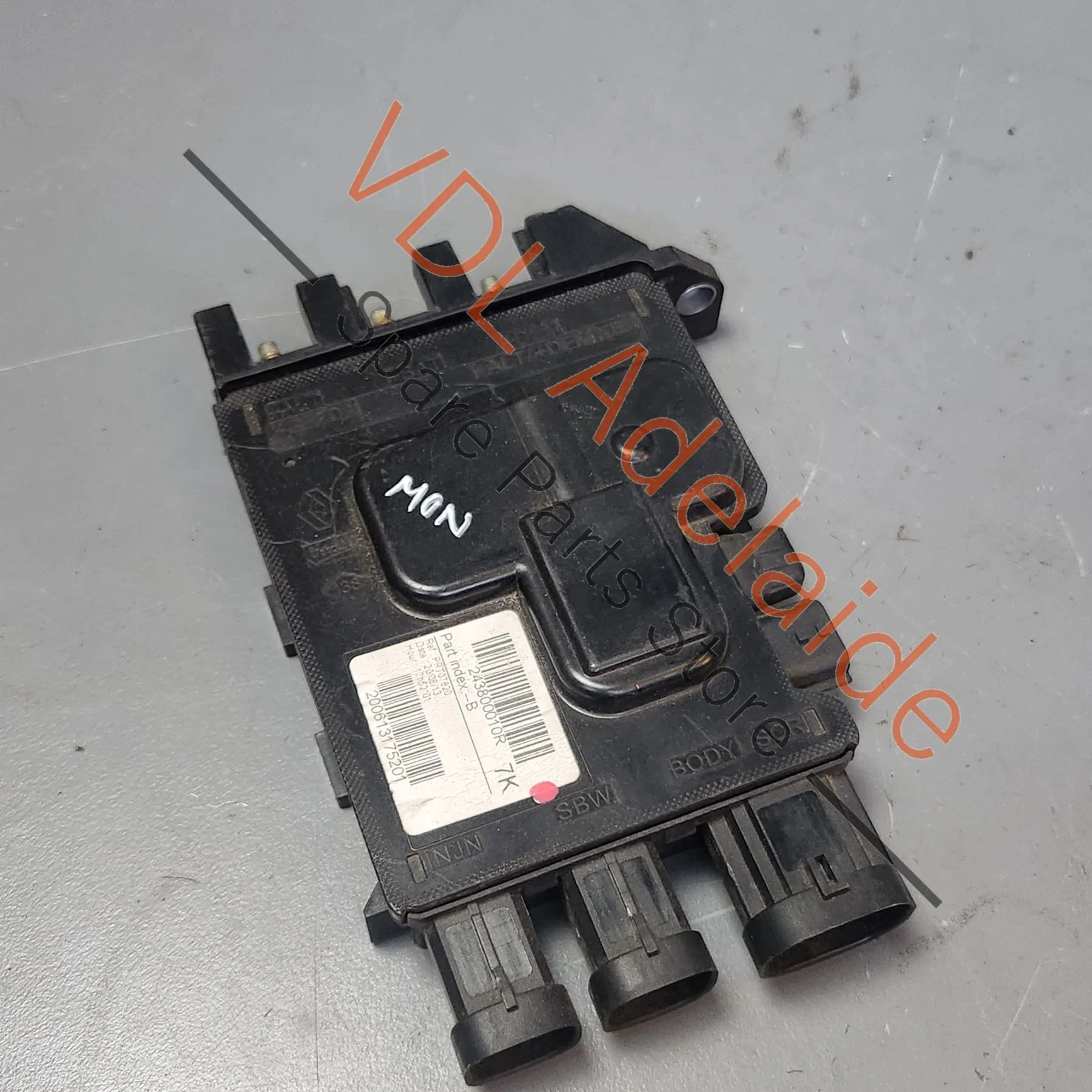 Renault Main Battery Control Unit Circuit Breaker Fuse 243800010R 243800005R