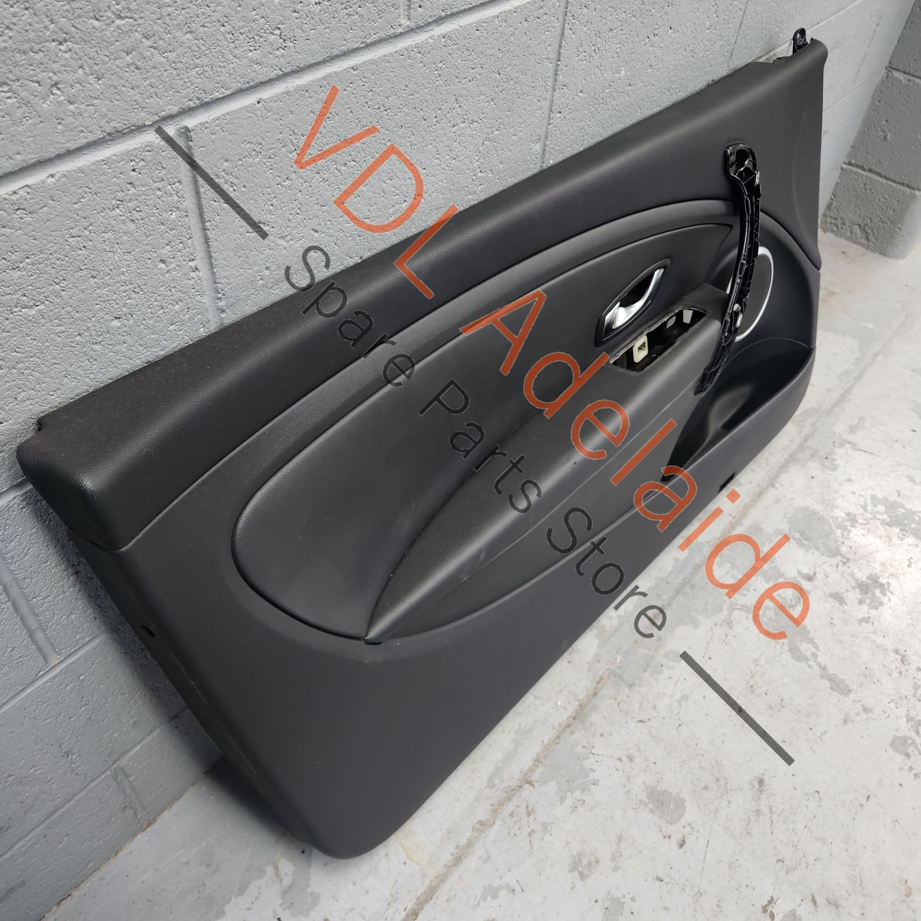 Renault Megane MK3 RS250 265 275 Left Interior Door Trim with Grab Handle - Image 5