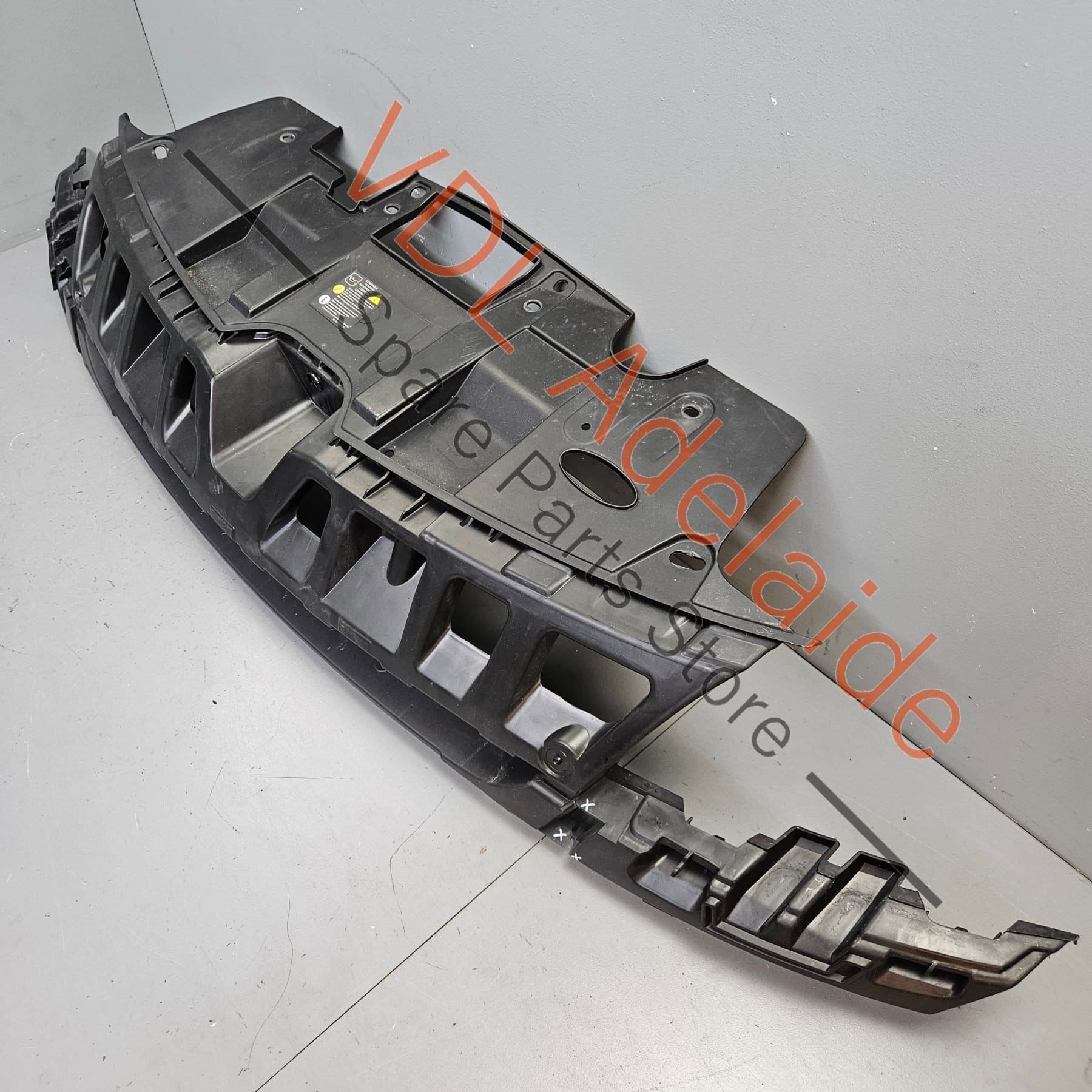 Renault Megane RS250 Front Bumper Backing Mounting Bracket Radiator Trim with ECU Vent Hole