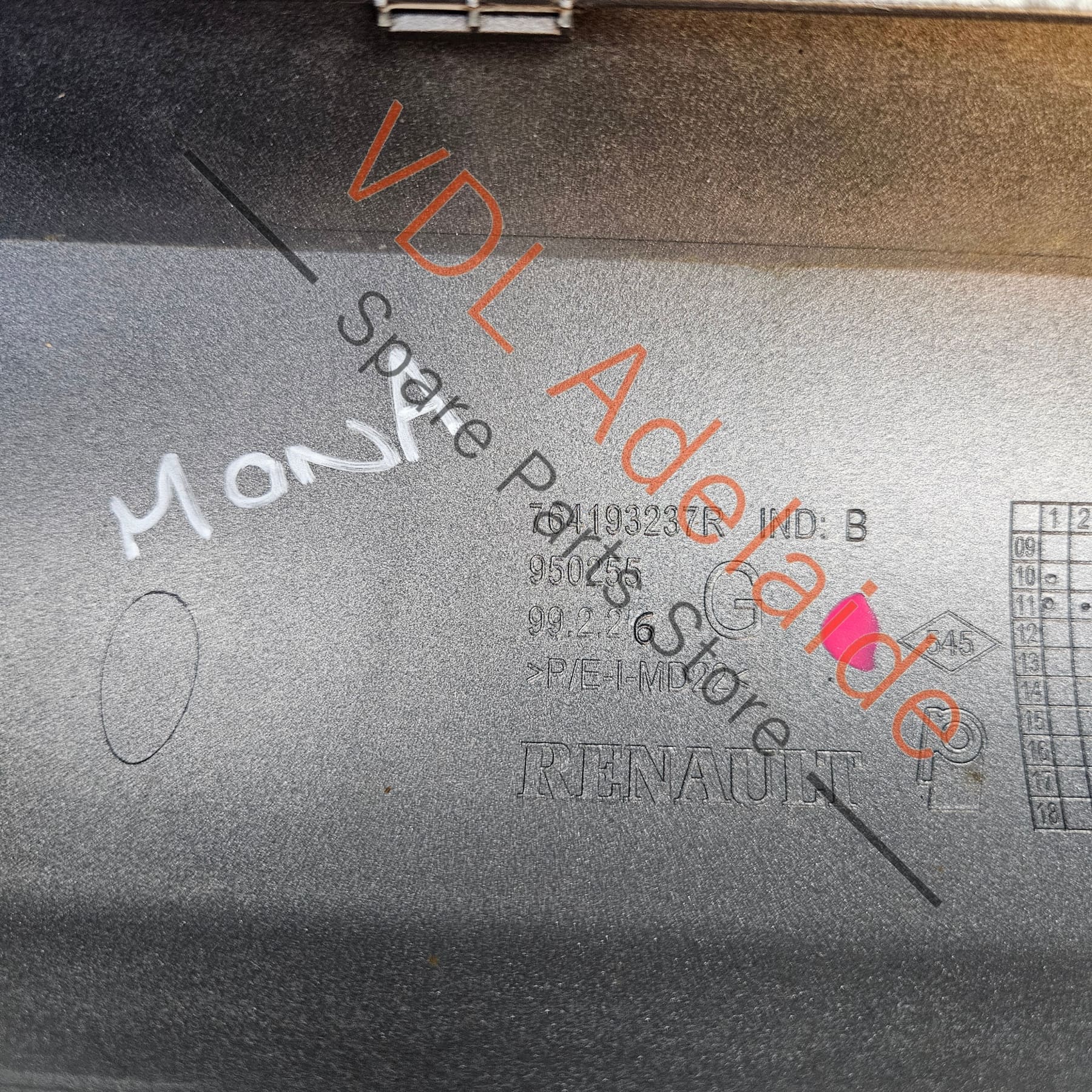 Renault Megane Left Side Sill Panel Rocker Molding 764192275R 764193237R Oyster Grey - Image 5