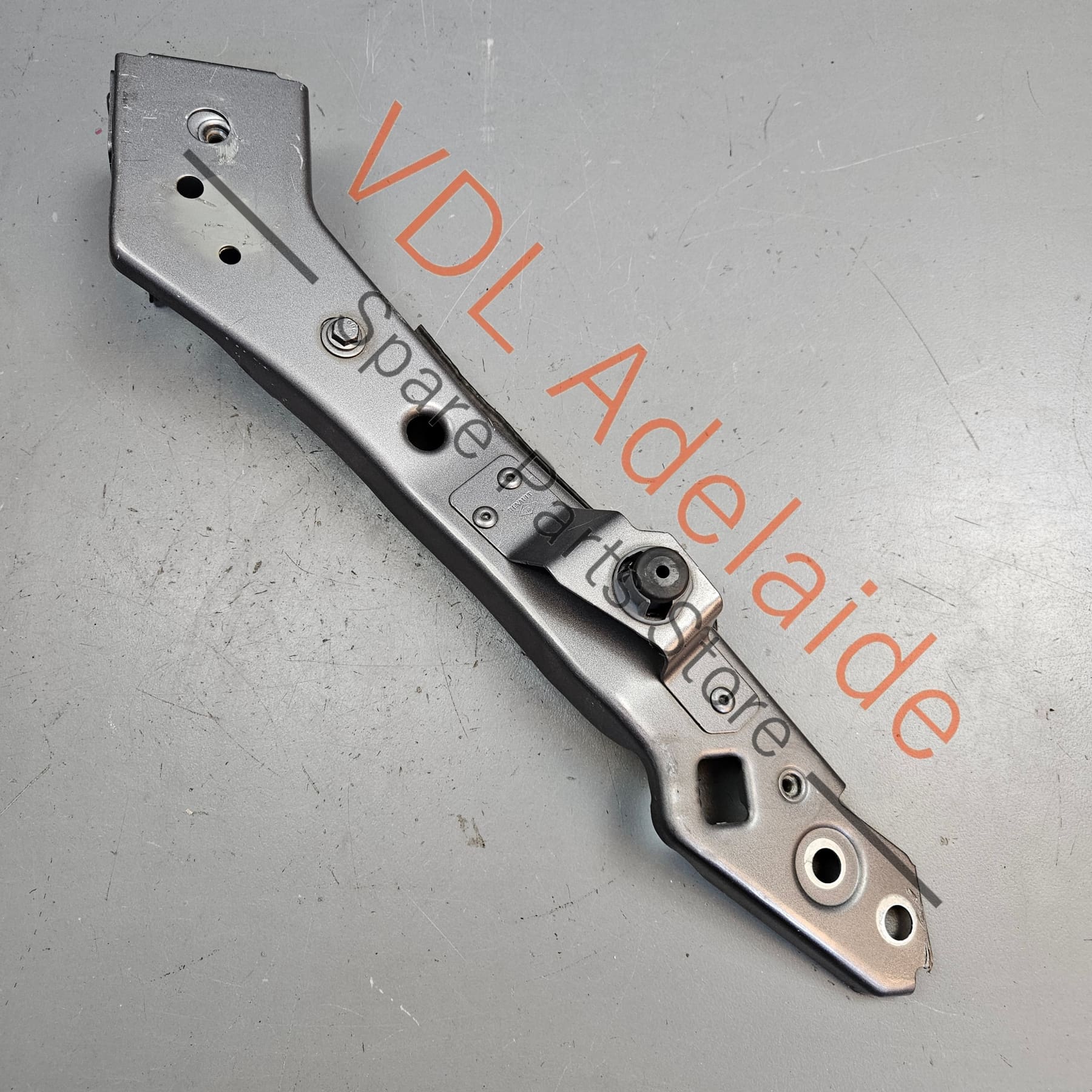 Renault Megane MK3 RS250 Front Left Radiator Support Bracket 625135212R - Image 3