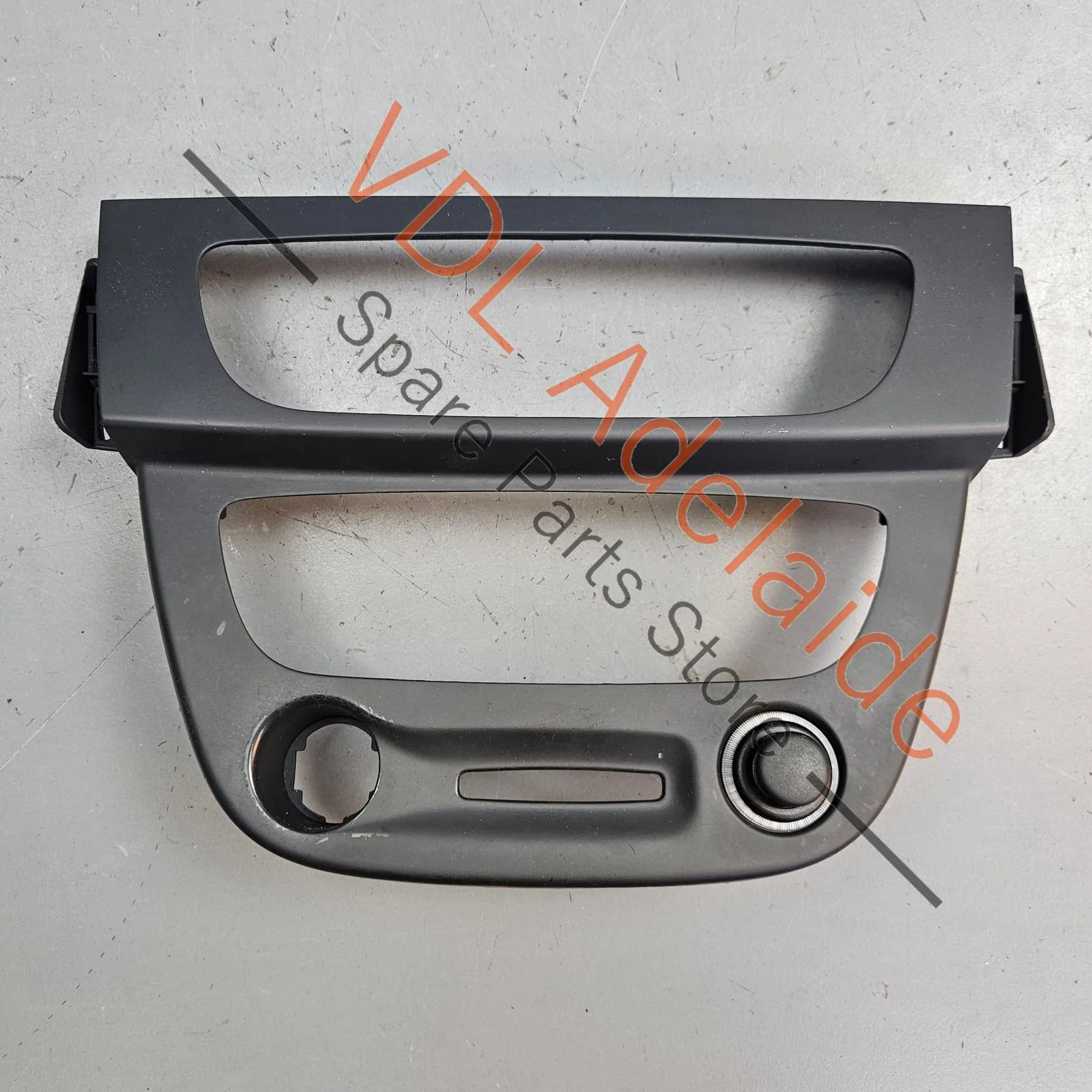Renault Megane 3 RS265 Centre Dash Climate Audio Surround Fascia 682600020R
