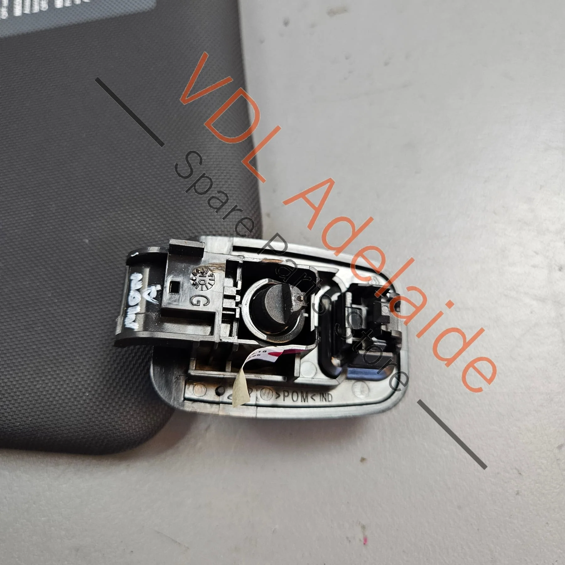 Renault Megane Left Sun Visor 964013549R - Image 6