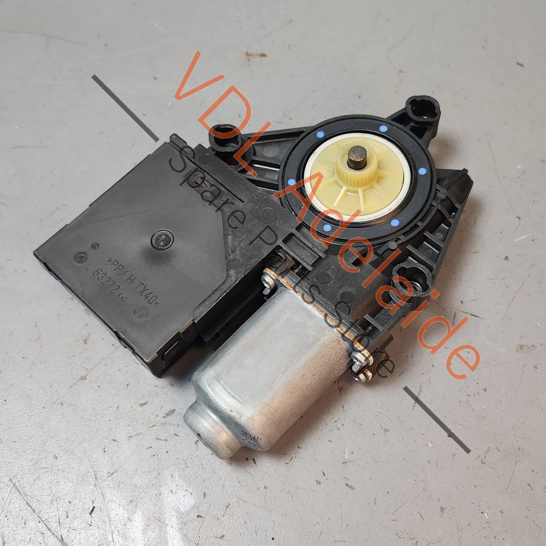 VW Volkswagen Jetta Caddy Golf MK6 Front Left Passenger Window Regulator Motor 5K0959702B 5K0959702J Z08 5K0959792 - Image 2